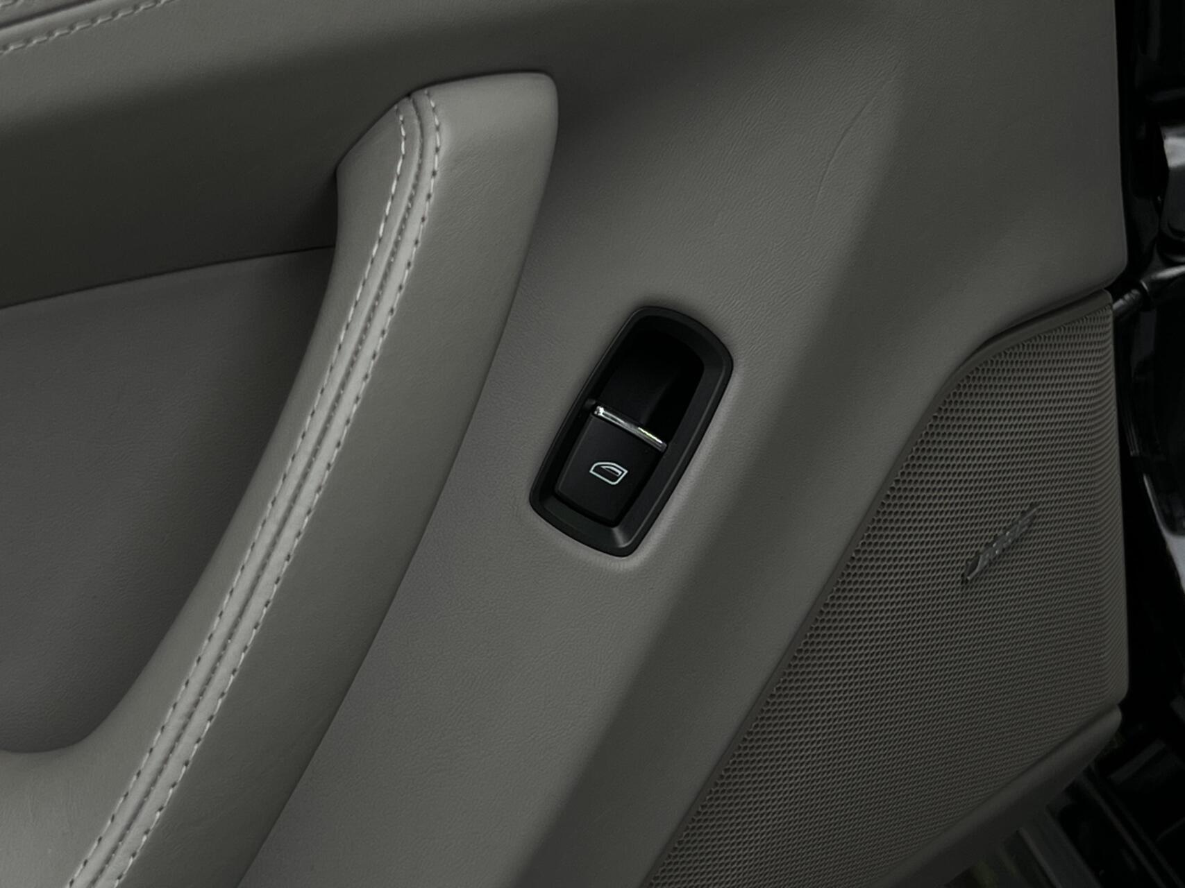 Foto van Porsche Panamera 4s