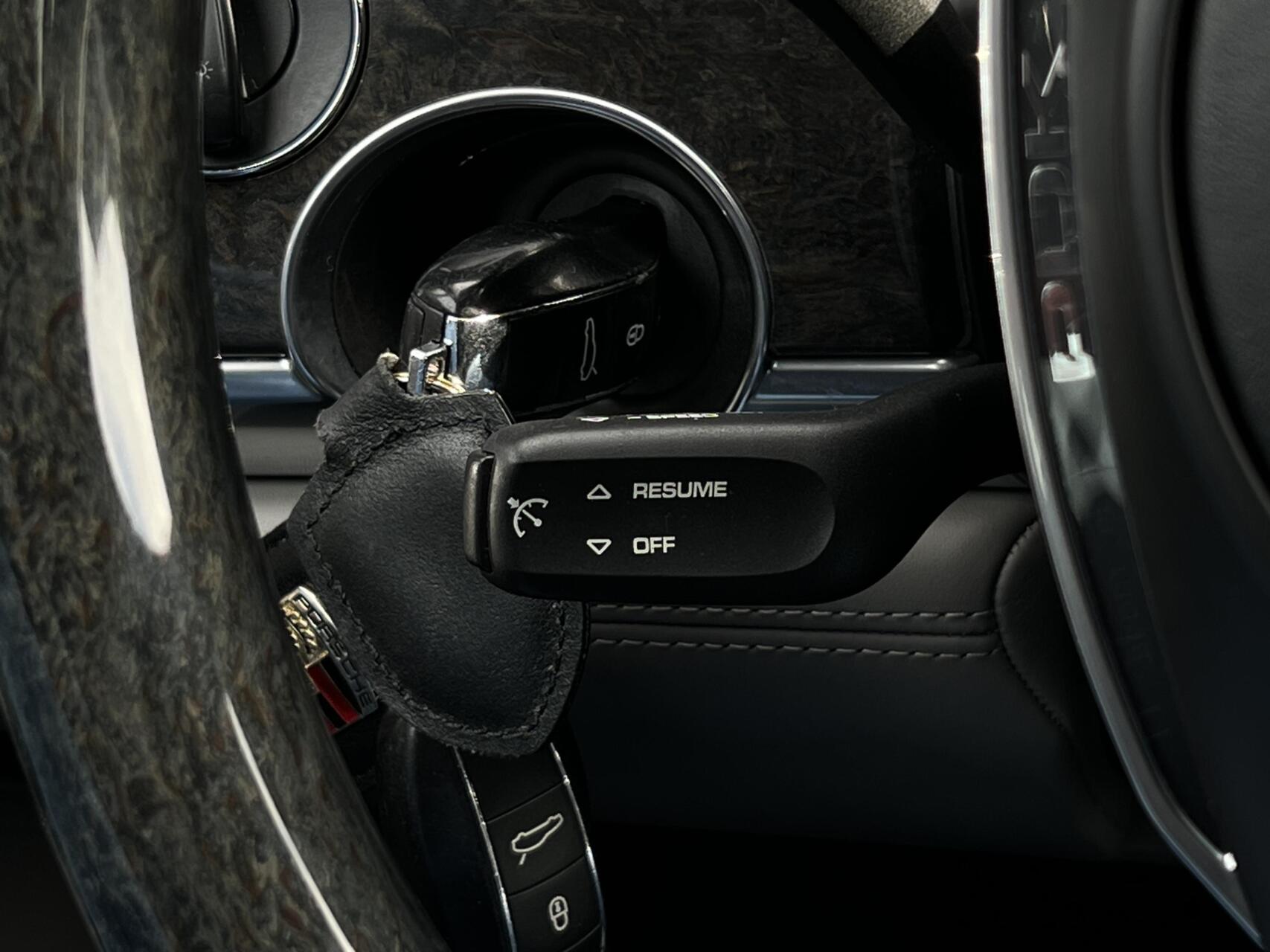Foto van Porsche Panamera 4s