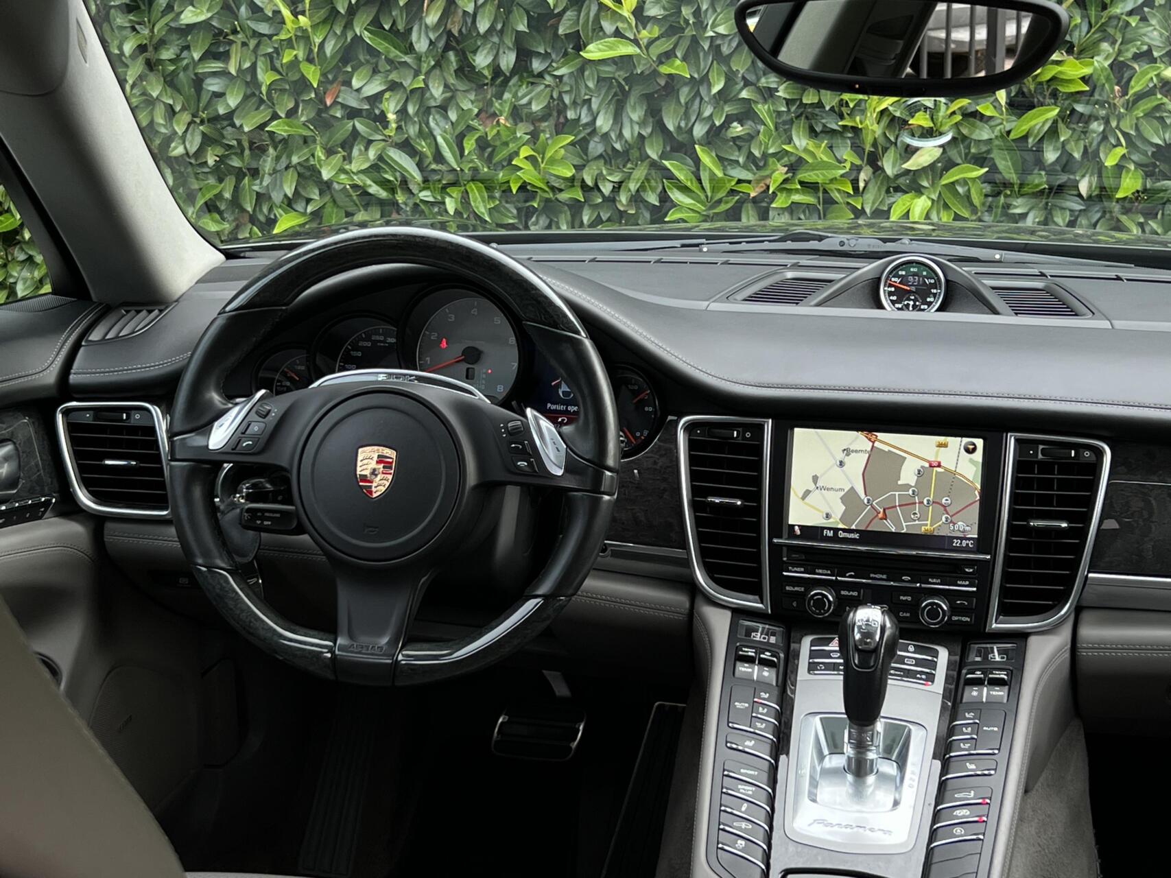 Foto van Porsche Panamera 4s