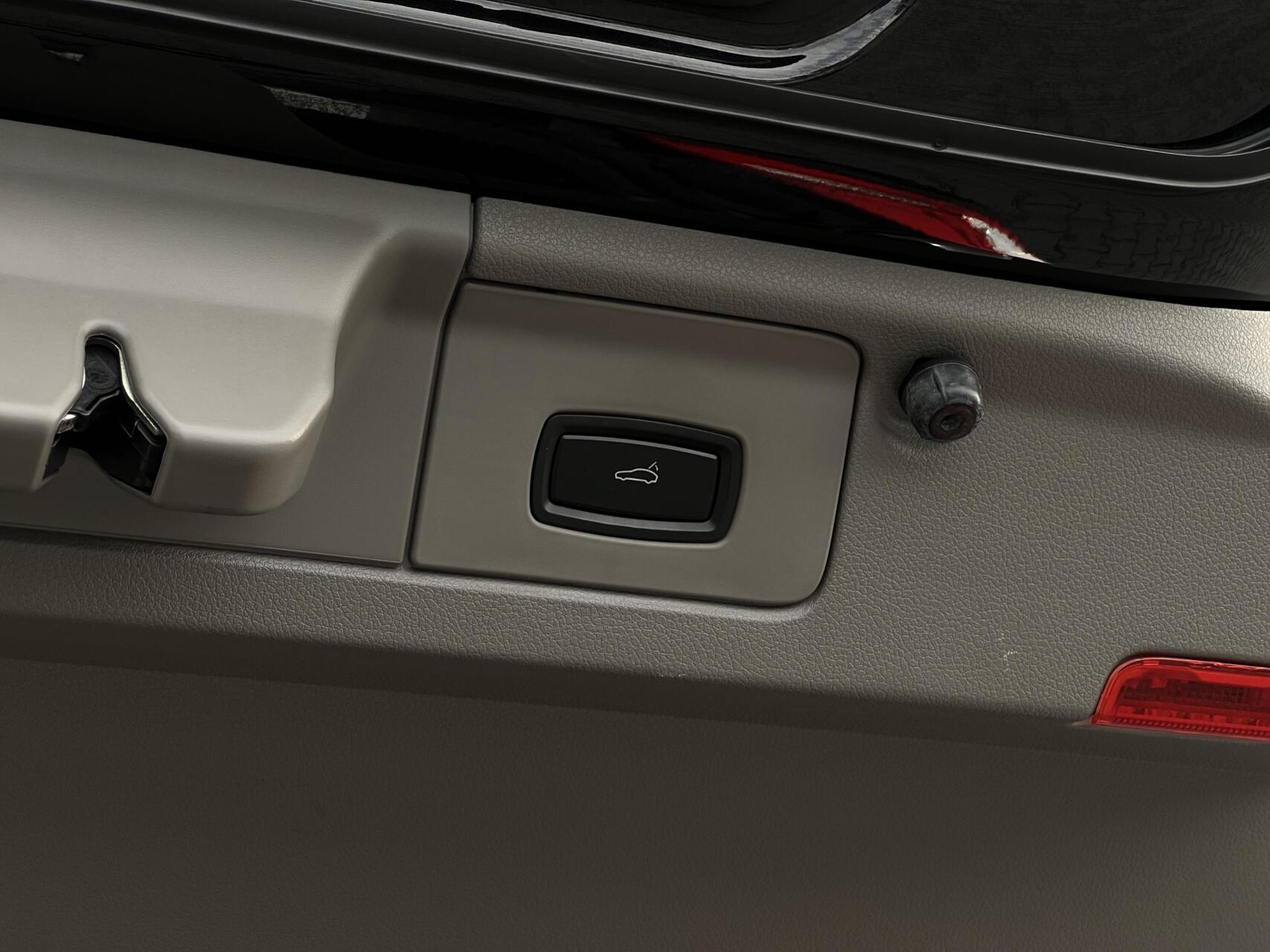 Foto van Porsche Panamera 4s