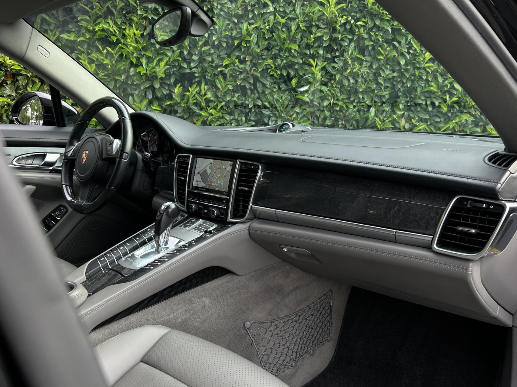 Foto van Porsche Panamera 4s