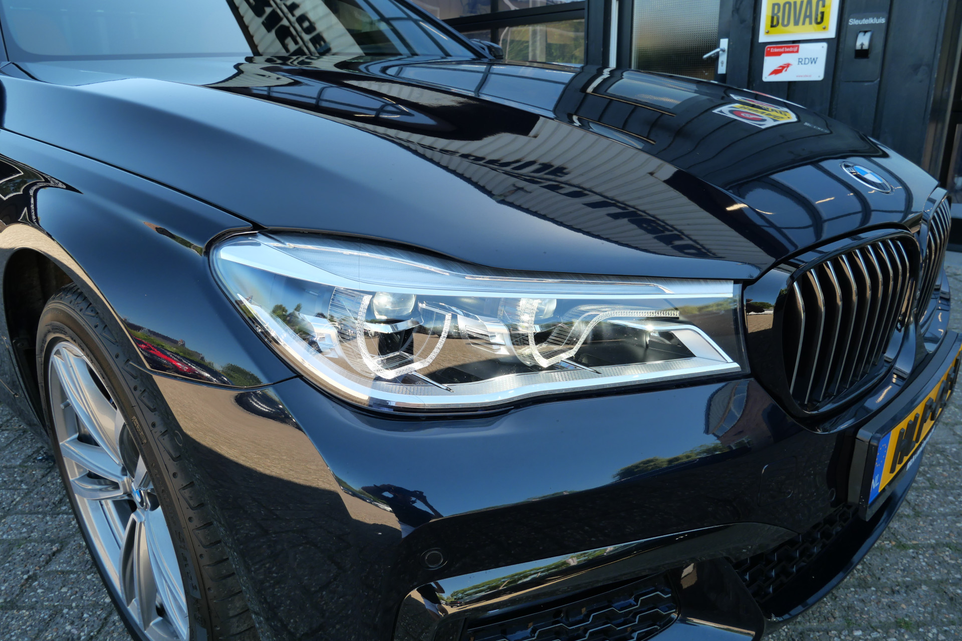 Foto van BMW 740e Iperformance