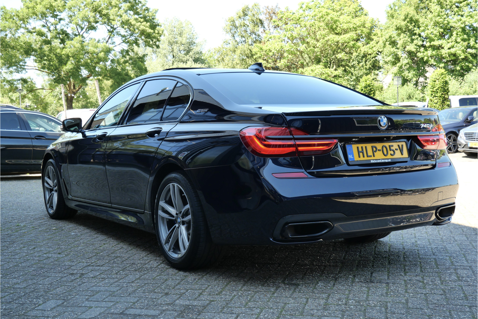 Foto van BMW 740e Iperformance