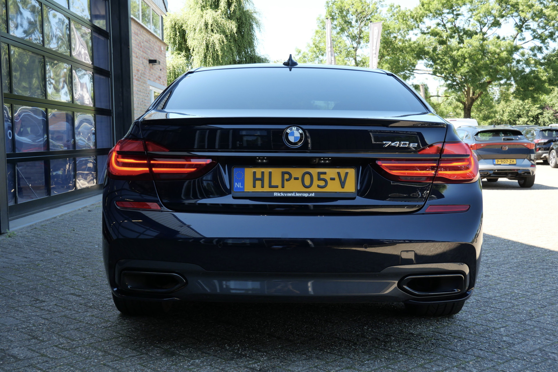 Foto van BMW 740e Iperformance