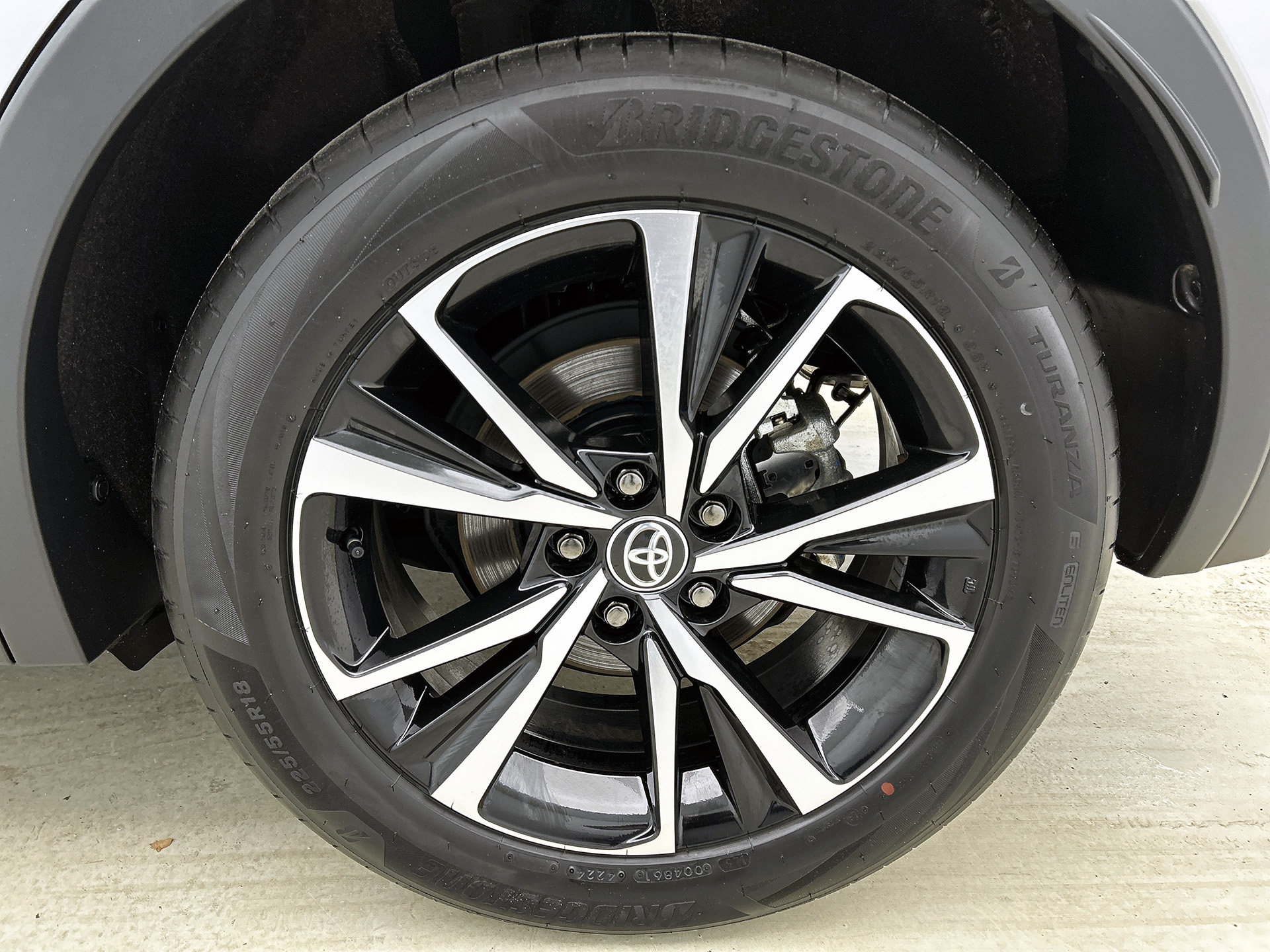 Foto van Toyota C-hr