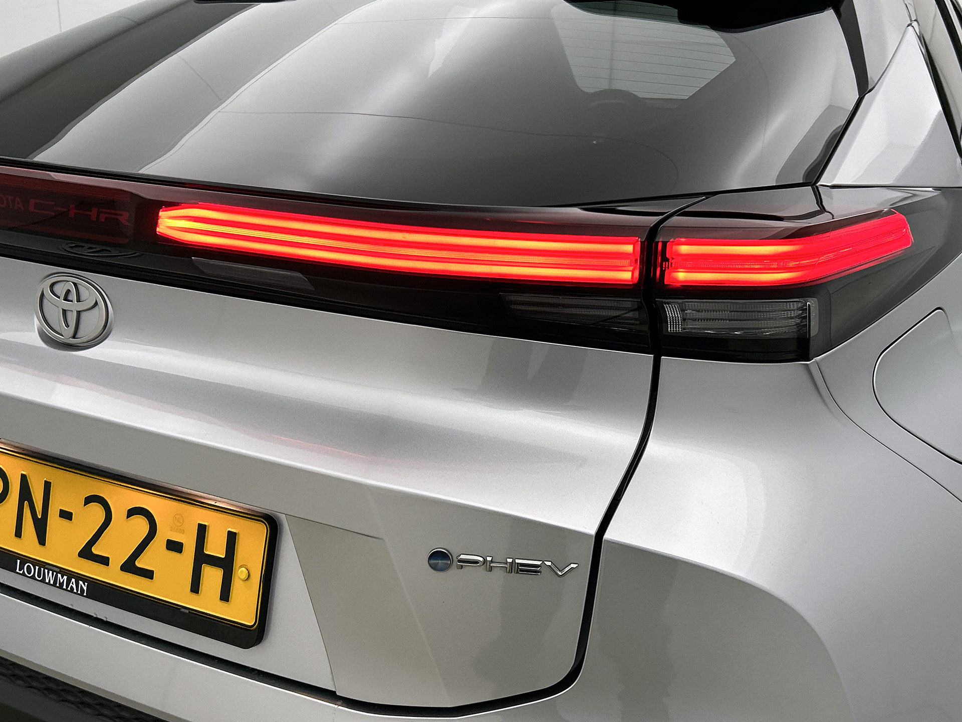 Foto van Toyota Toyota C-hr