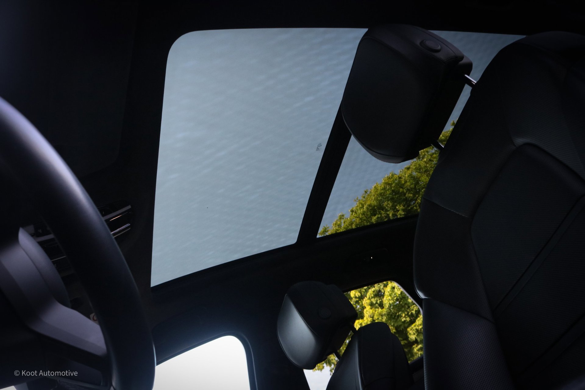 Foto van Porsche Cayenne Turbo S E-hybrid
