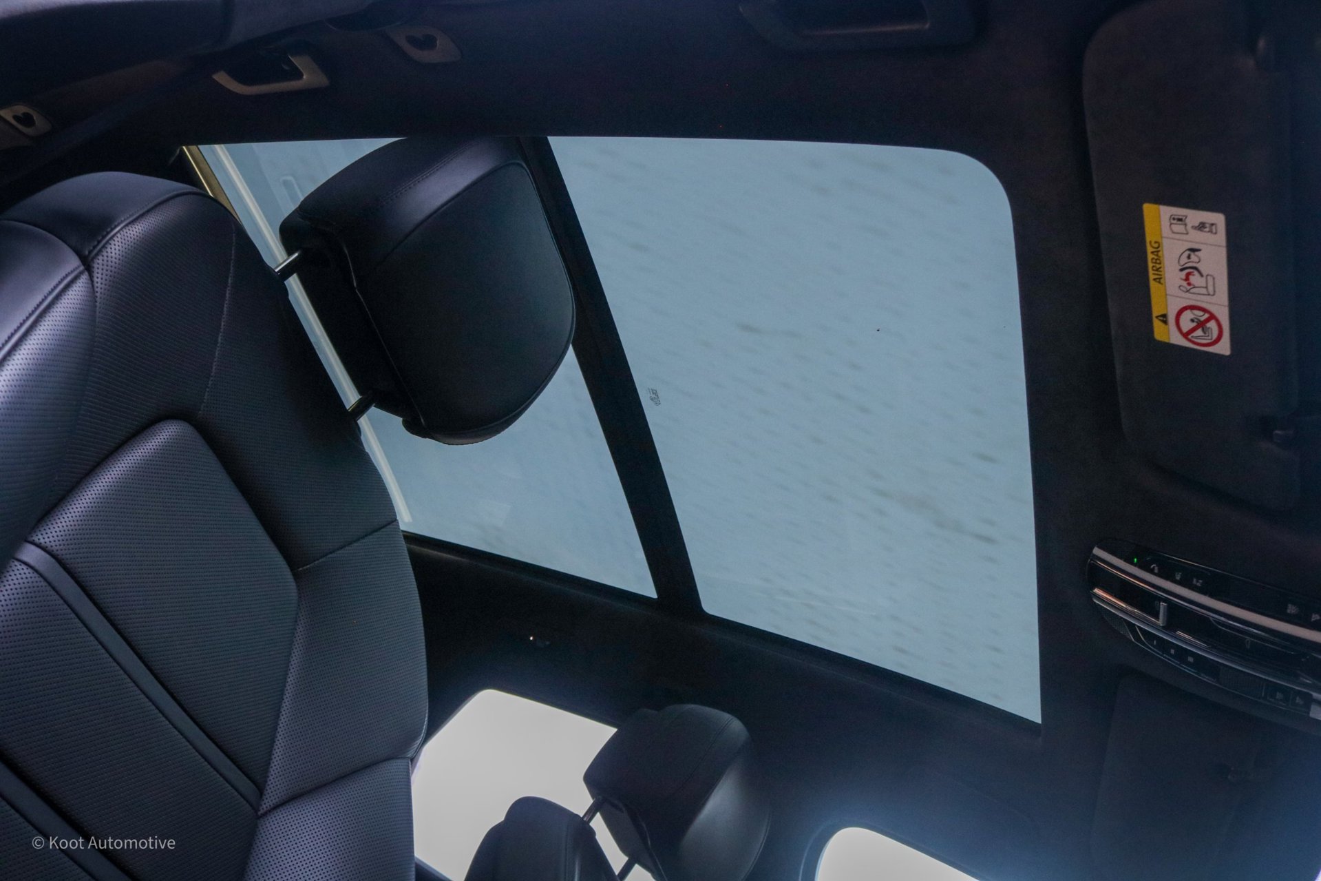 Foto van Porsche Cayenne Turbo S E-hybrid