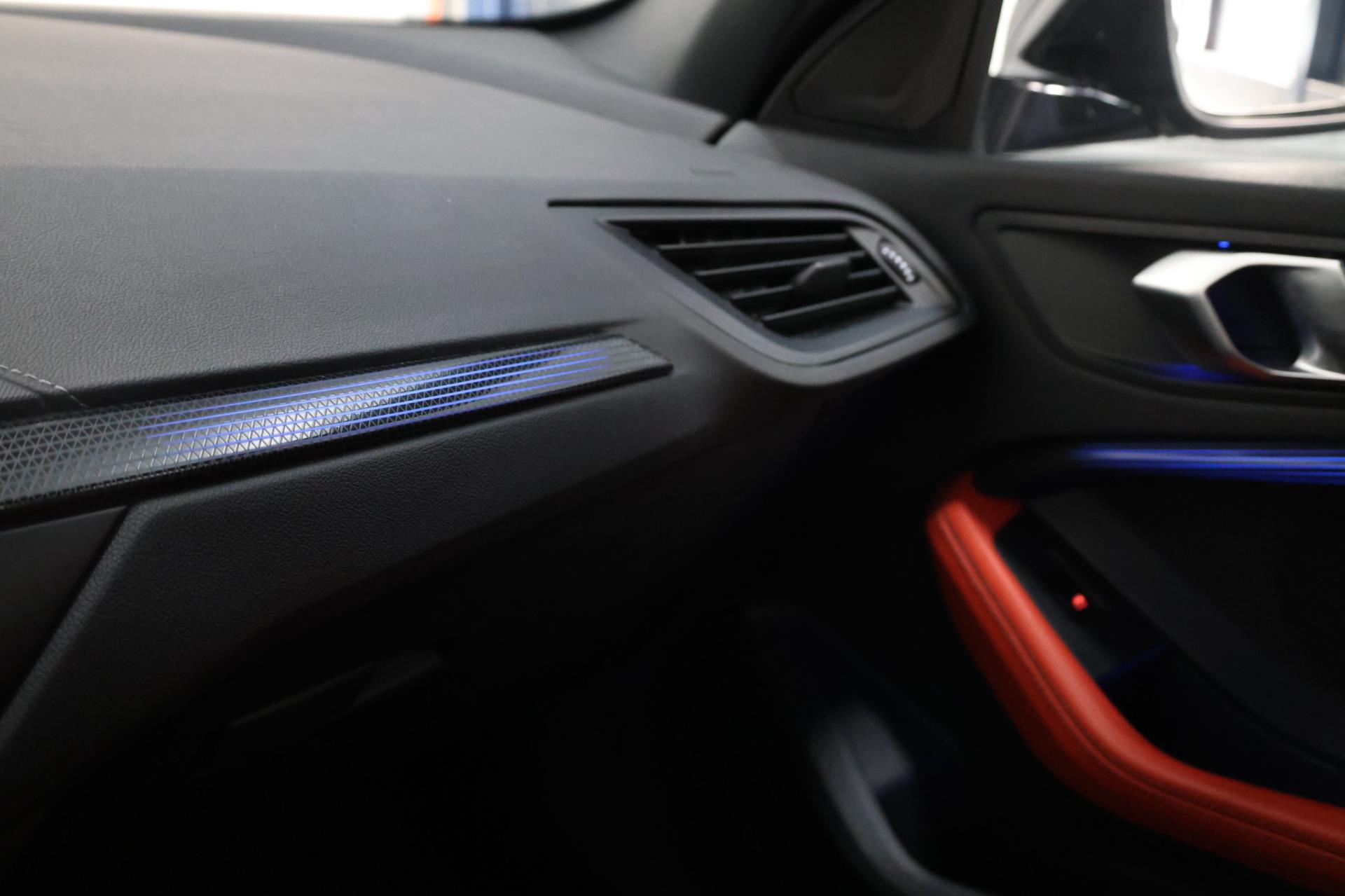 Foto van BMW M135i xDrive