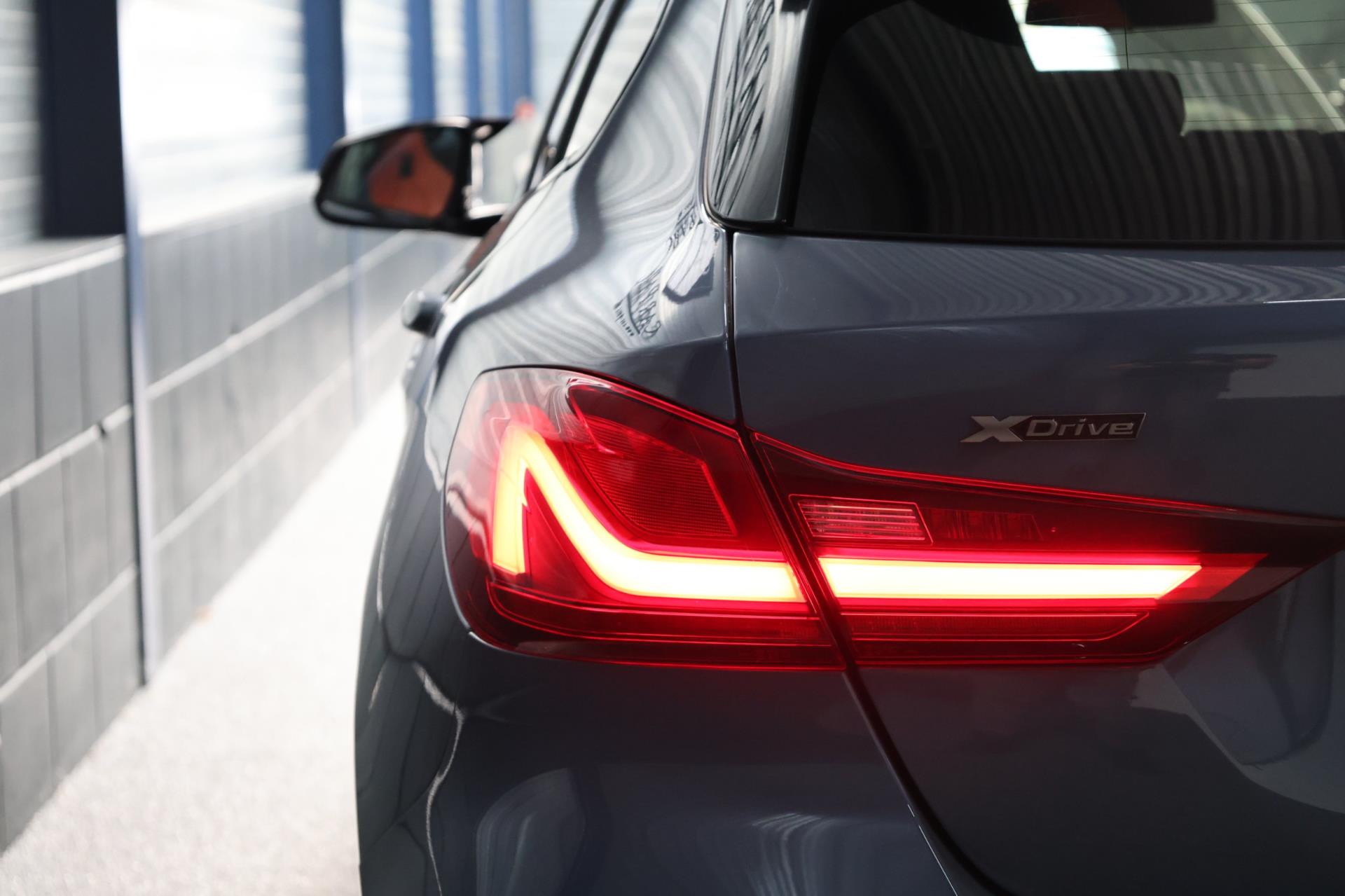 Foto van BMW M135i xDrive