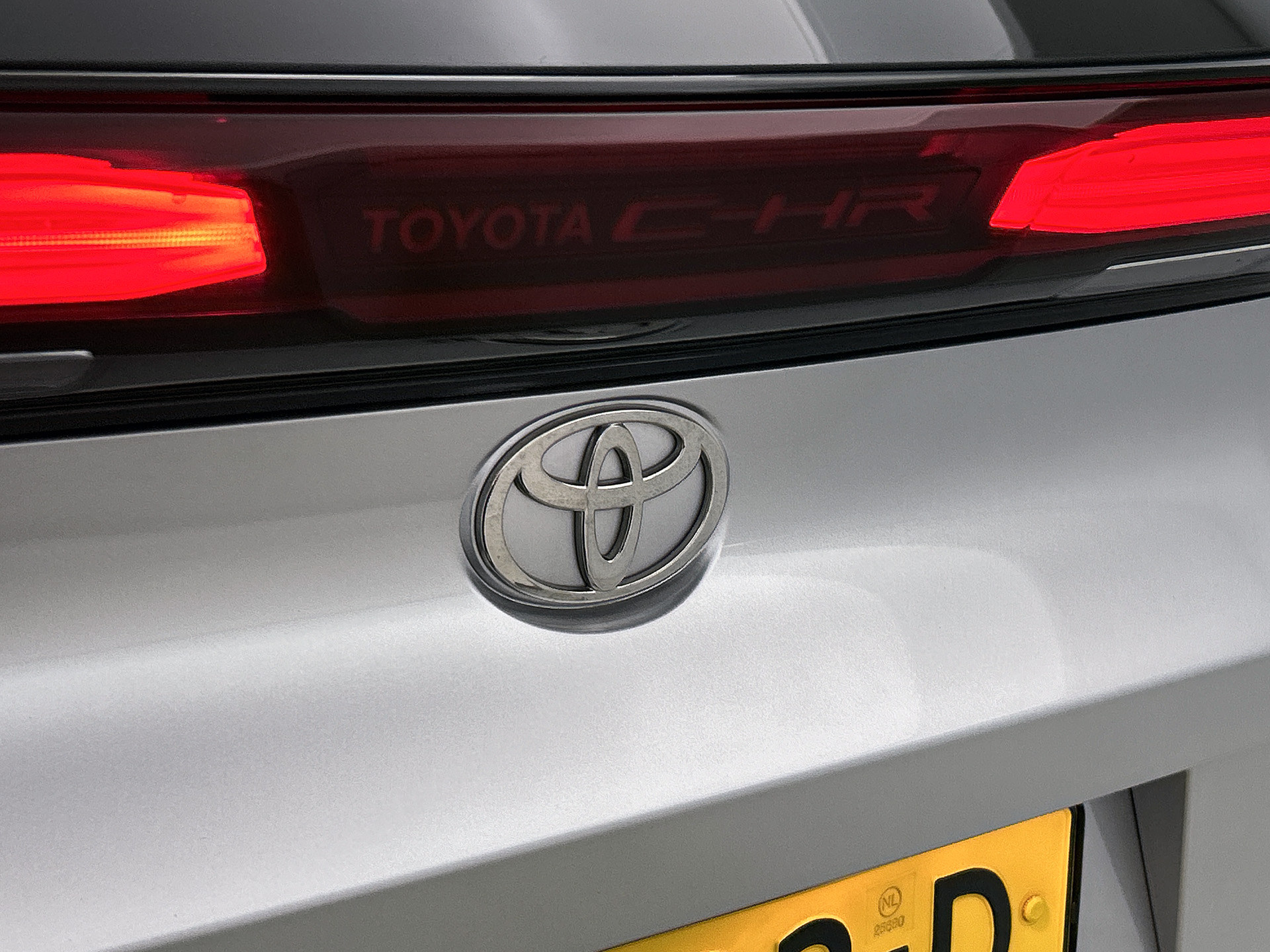 Foto van Toyota Toyota C-hr