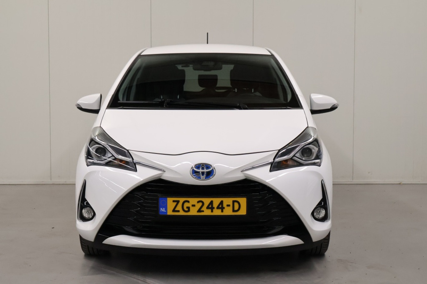 Foto van Toyota Toyota Yaris Hybrid