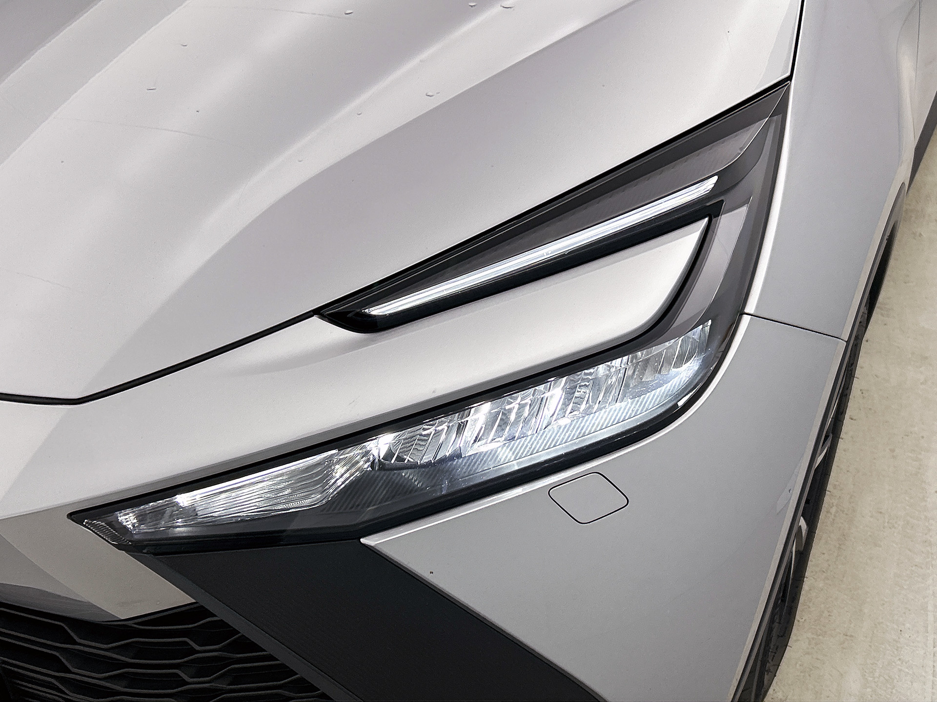 Foto van Toyota Toyota C-hr