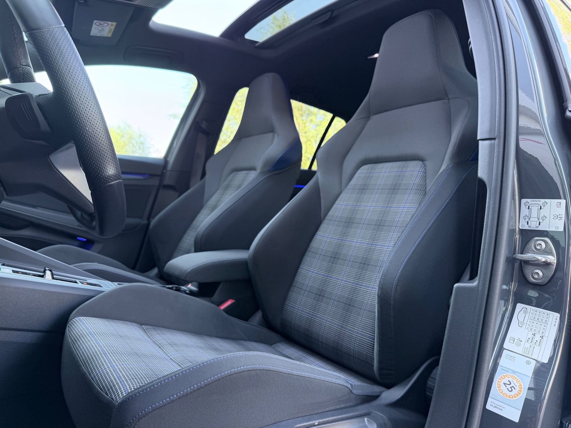 Foto van Volkswagen Golf GTE