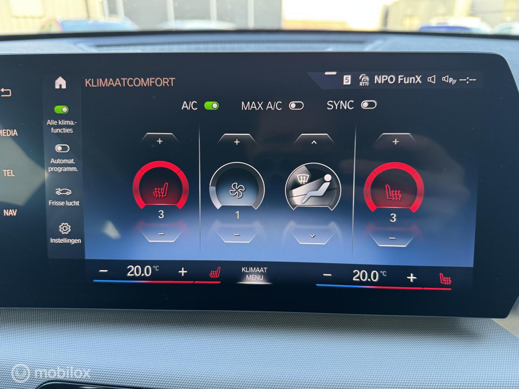 Foto van BMW X1 Sdrive18i