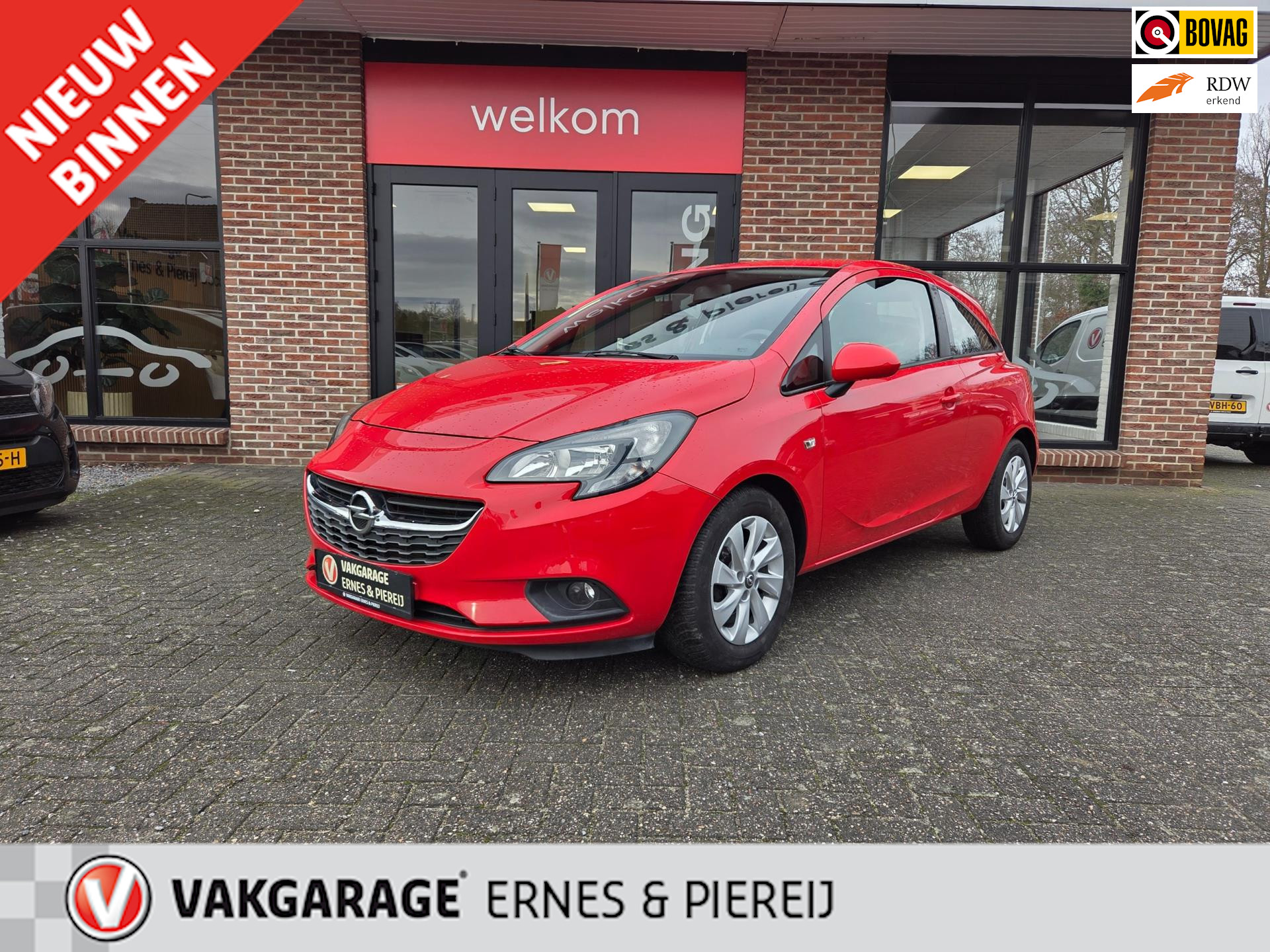 Opel Corsa-e 1.2 met airco en entertainmentscherm 2016 - voorkant