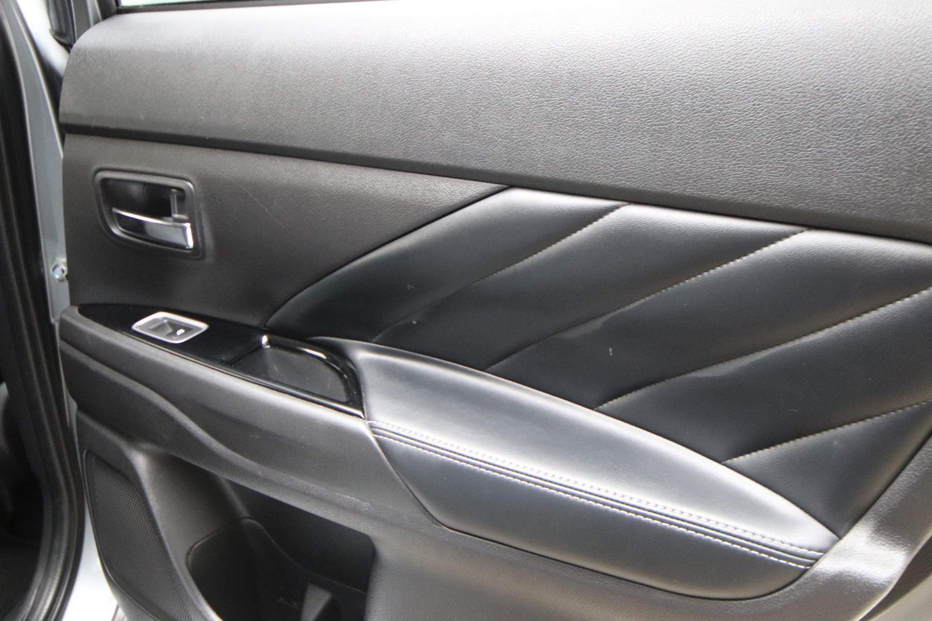 Foto van Mitsubishi Mitsubishi Outlander