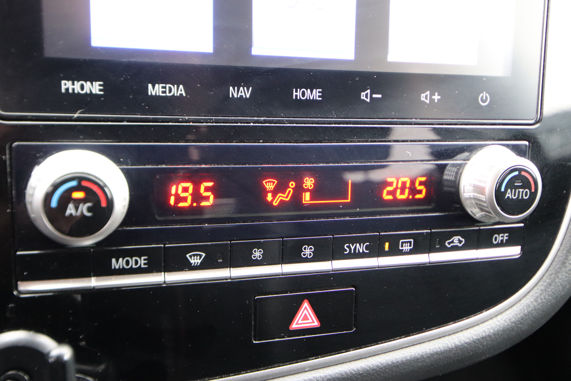 Foto van Mitsubishi Mitsubishi Outlander