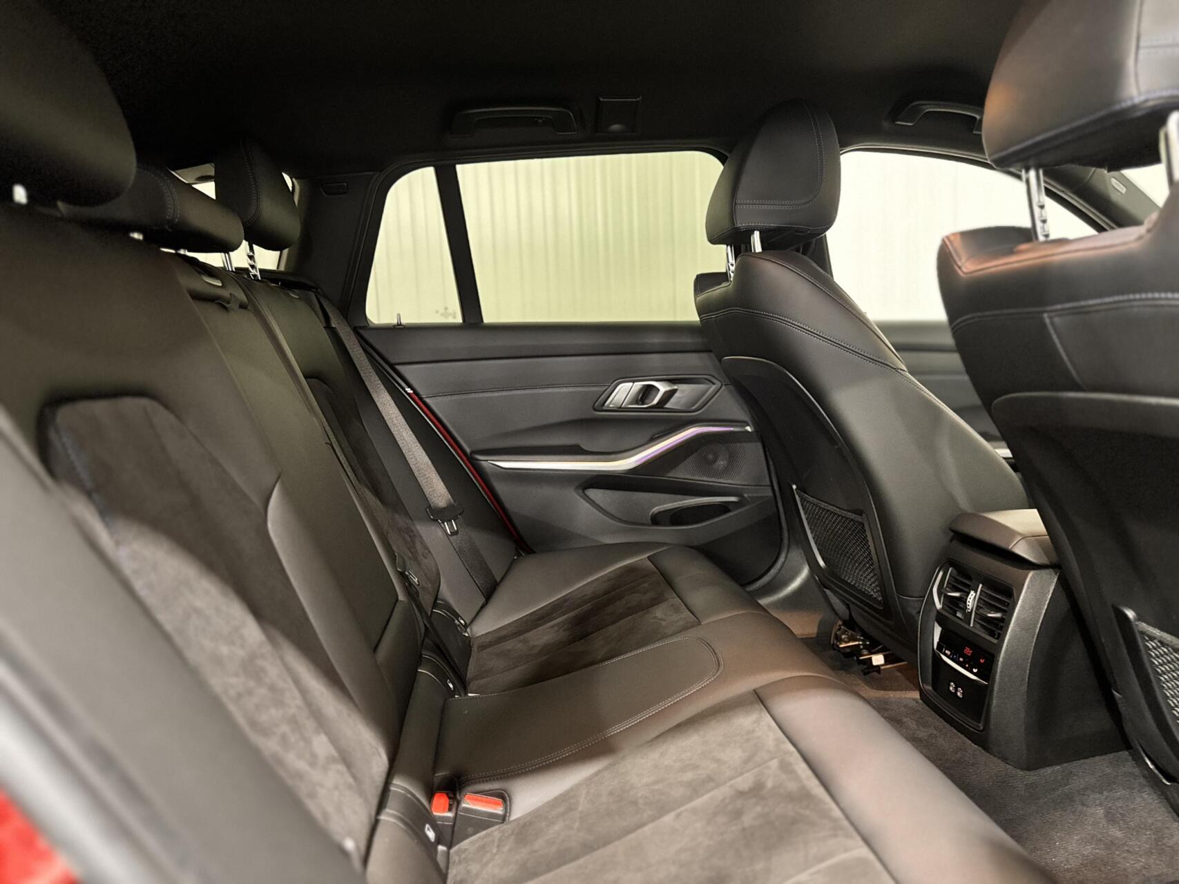 Foto van BMW 330e