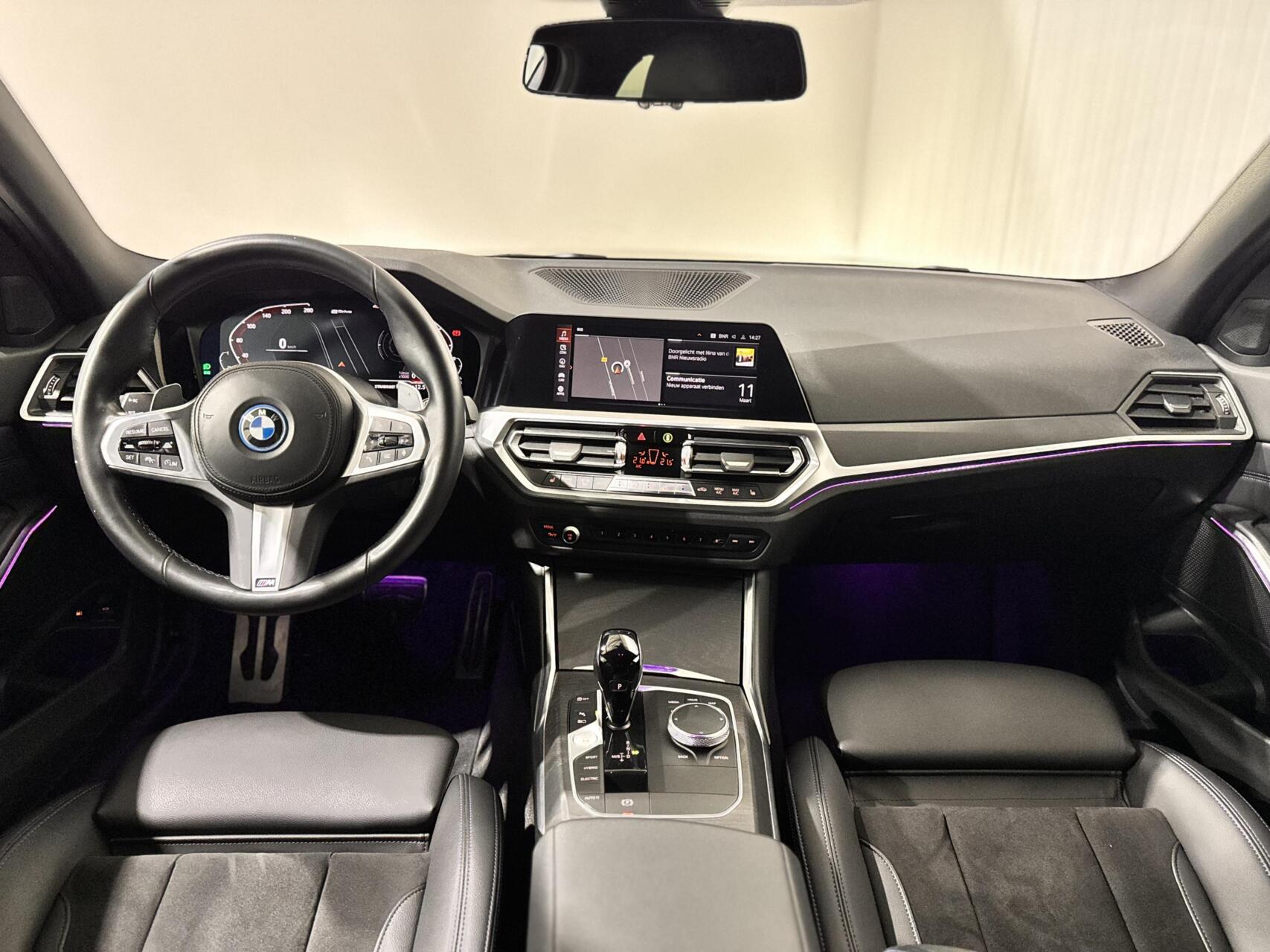 Foto van BMW 330e