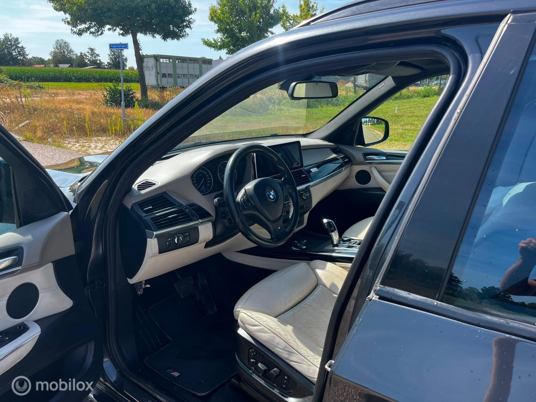 Foto van BMW X5 Xdrive35d
