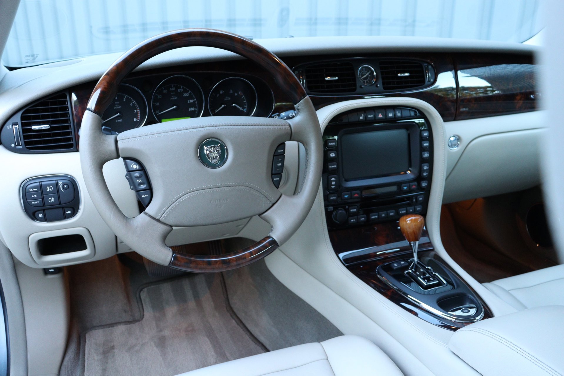 Foto van Jaguar XJ