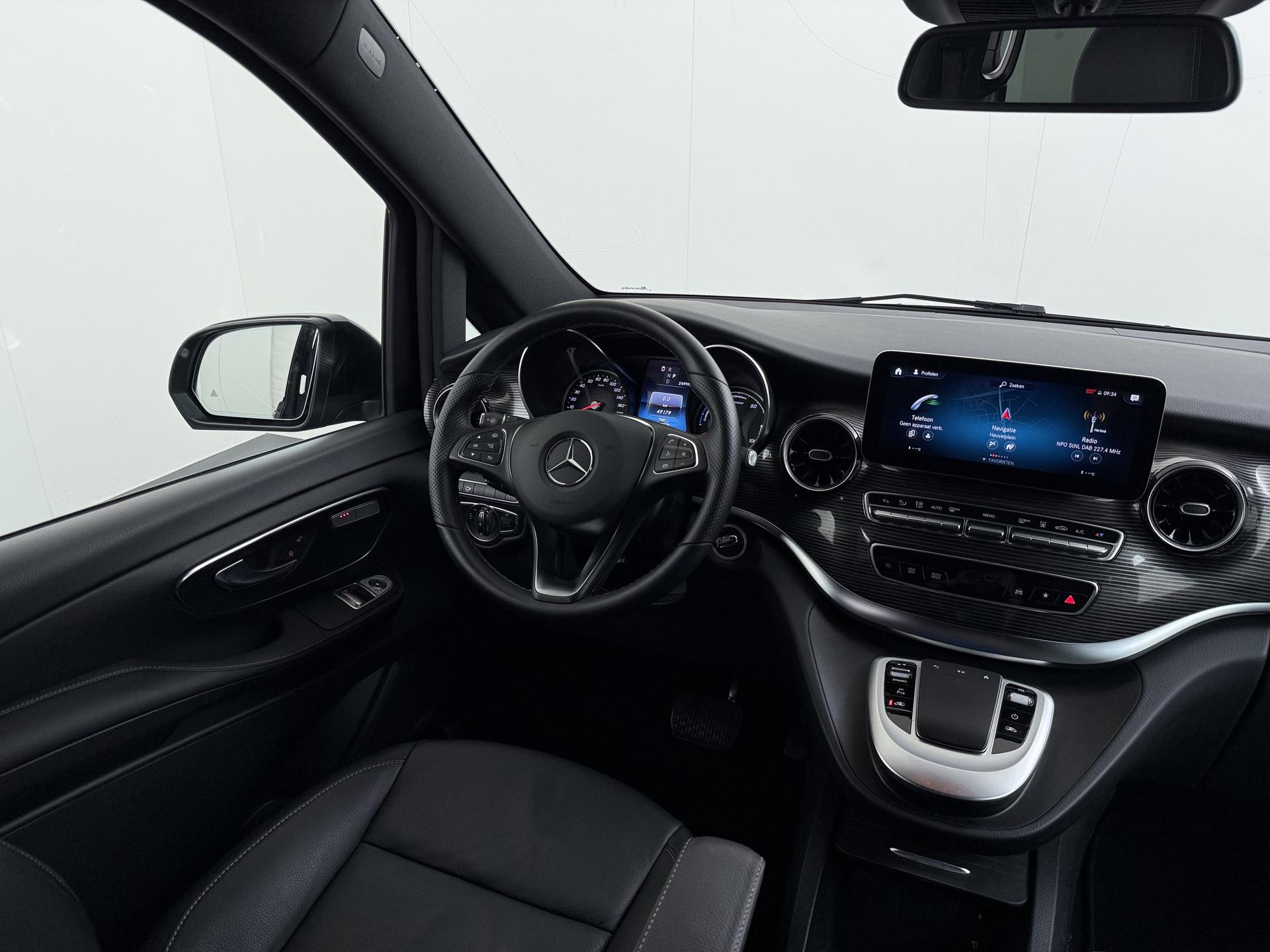 Foto van Mercedes-Benz Eqv