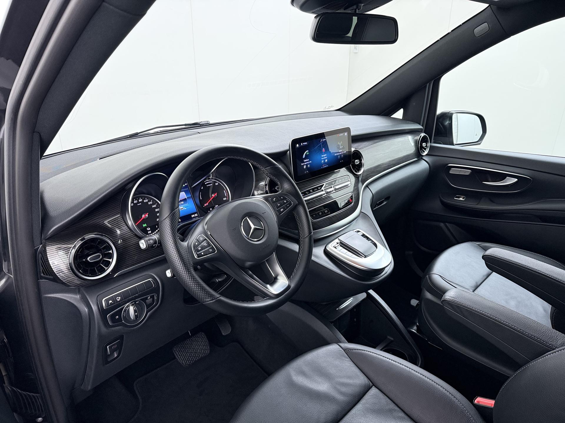 Foto van Mercedes-Benz Eqv
