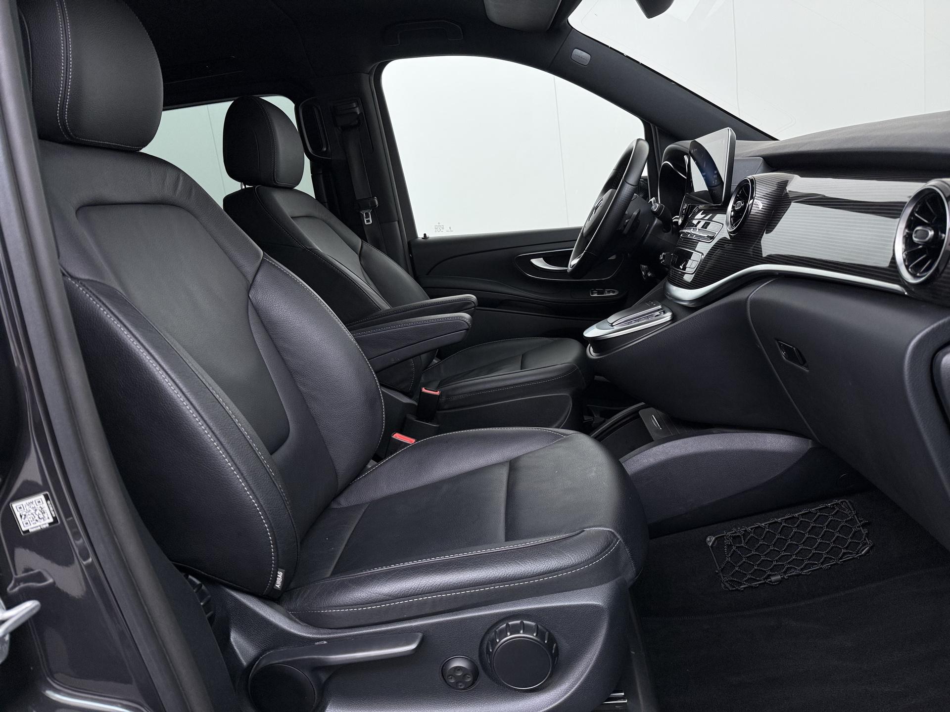 Foto van Mercedes-Benz Eqv