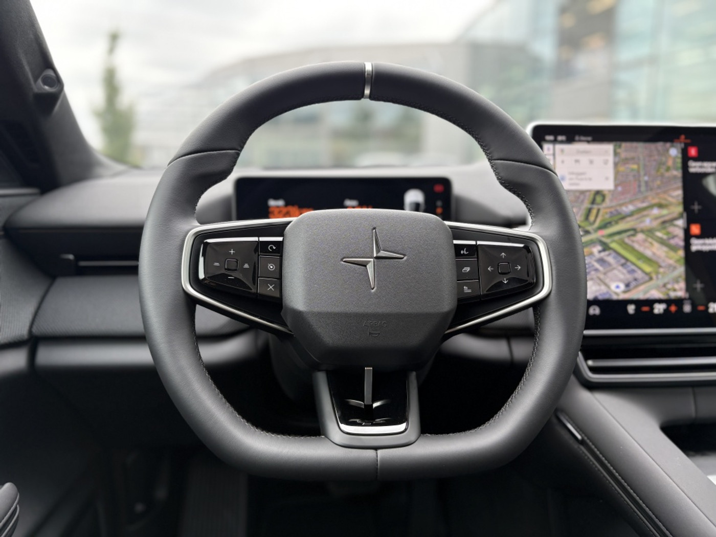 Foto van Polestar Polestar 4