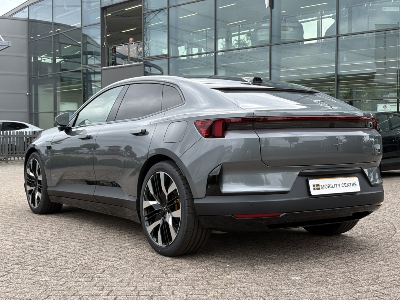 Foto van Polestar Polestar 4