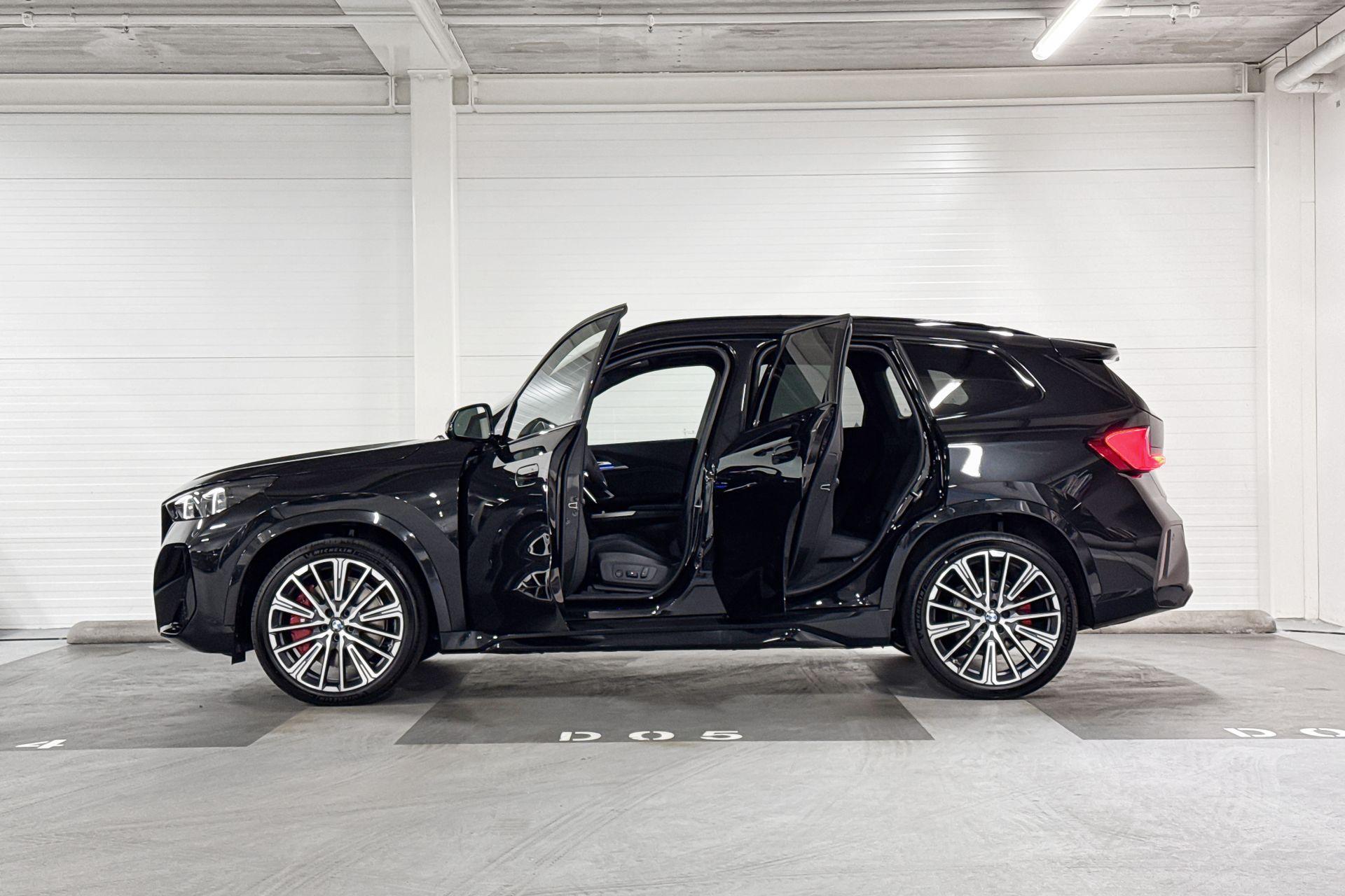 Foto van BMW Ix1 Edrive20