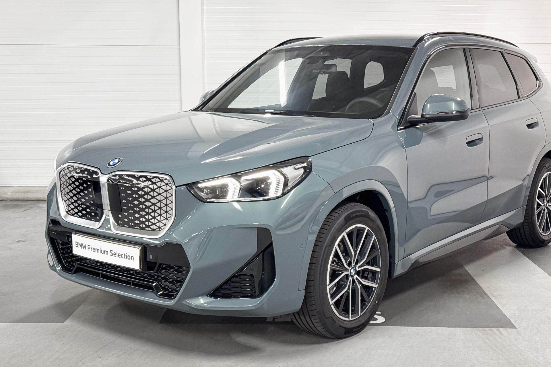 Foto van BMW Ix1 Edrive20