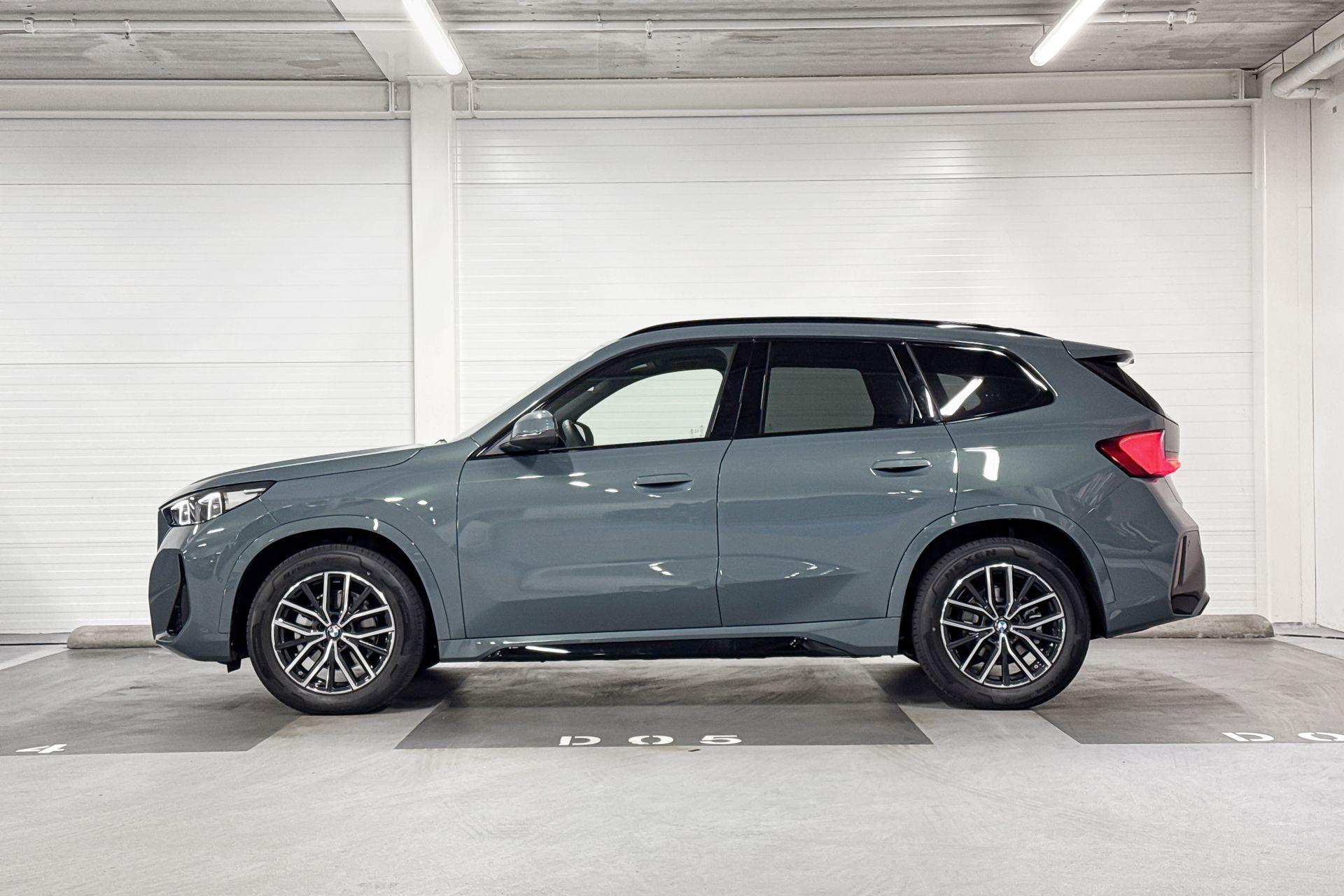 Foto van BMW Ix1 Edrive20