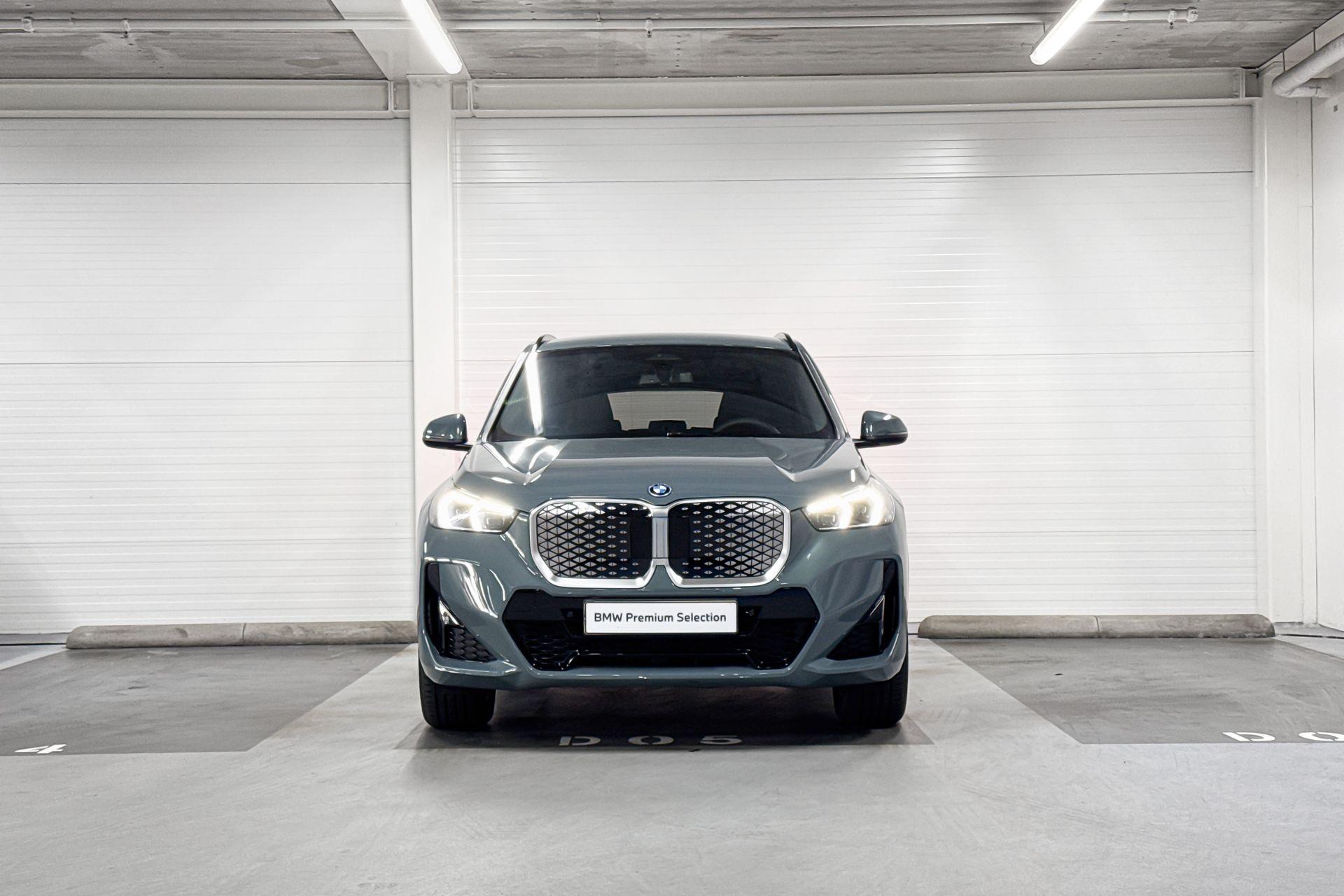 Foto van BMW Ix1 Edrive20