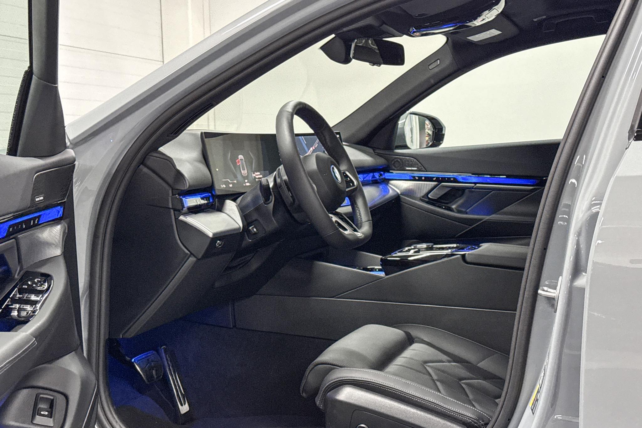 Foto van BMW I5 Edrive40