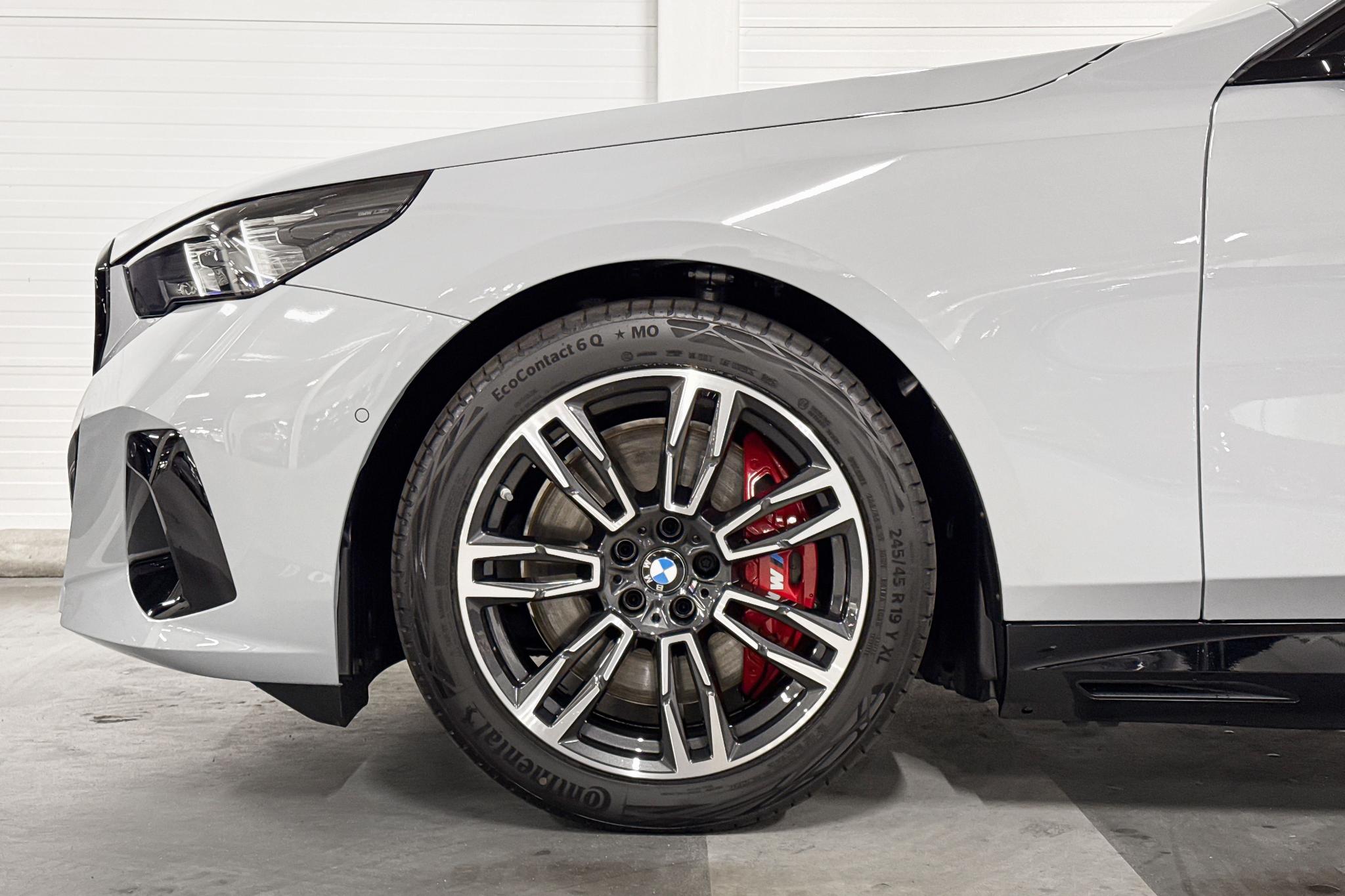 Foto van BMW I5 Edrive40