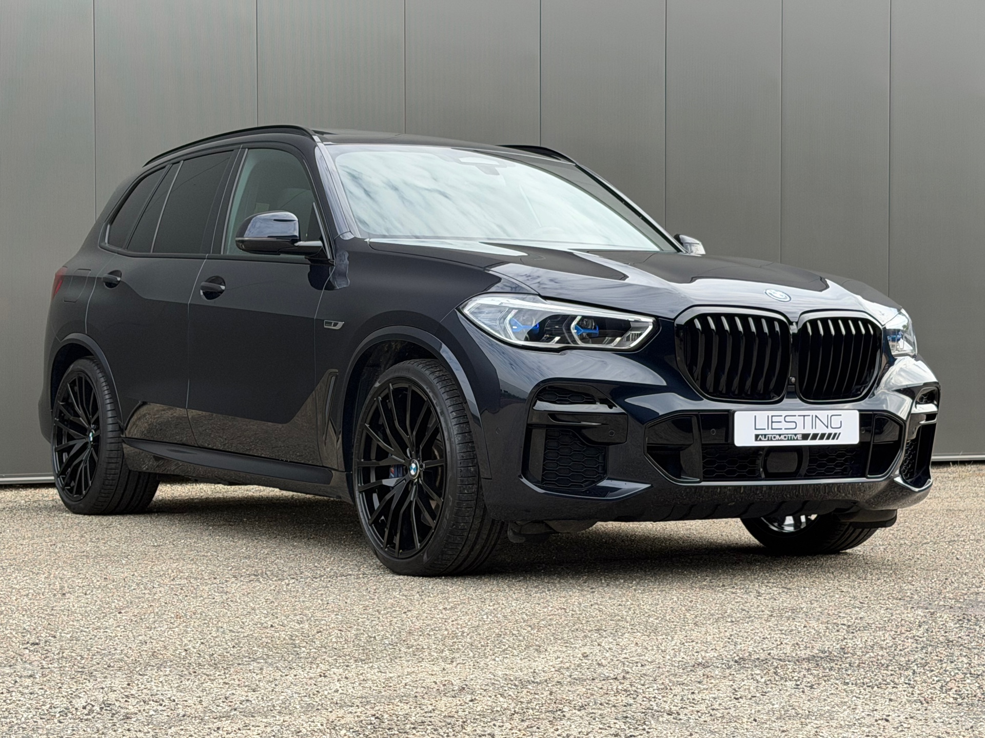 Foto van BMW X5 Xdrive45e