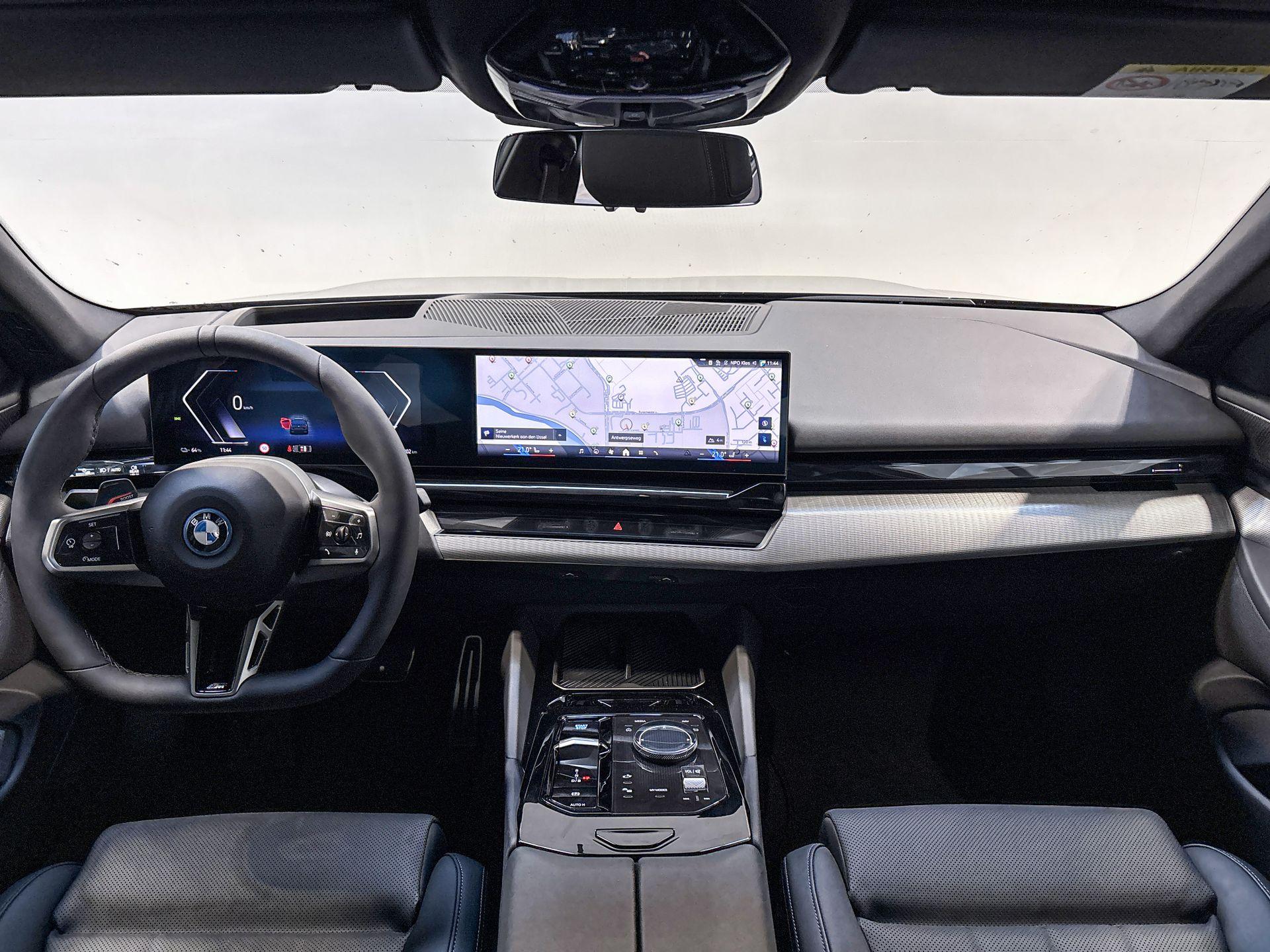 Foto van BMW I5 Edrive40