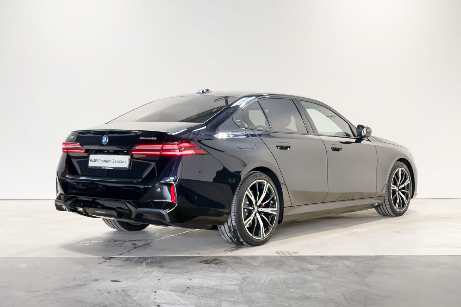 Foto van BMW I5 Edrive40