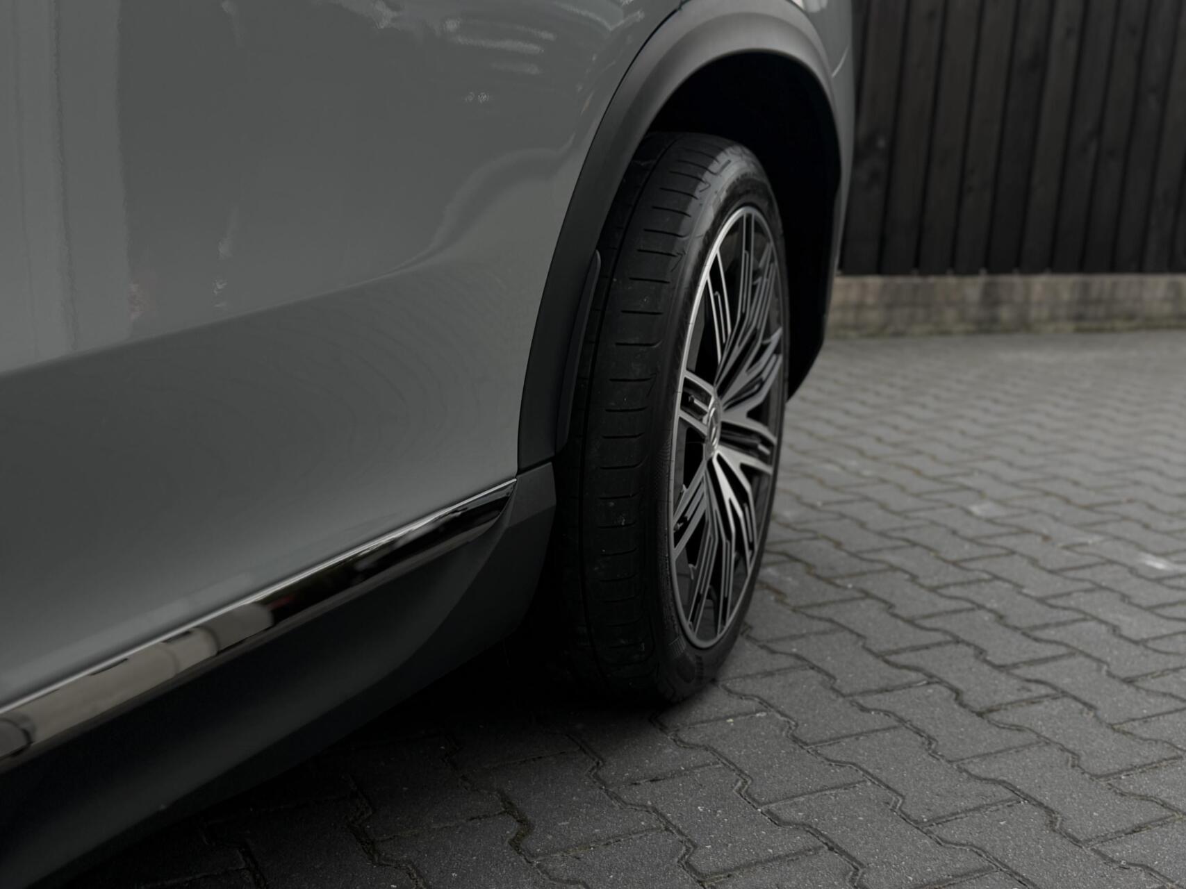 Foto van Mercedes-Benz Eqe 350+