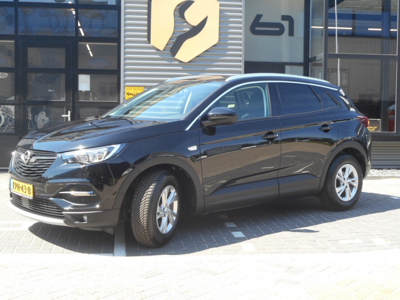 Opel Grandland X 1.2 Turbo Bus. Ex. Rijklaar! 2019 - voorkant