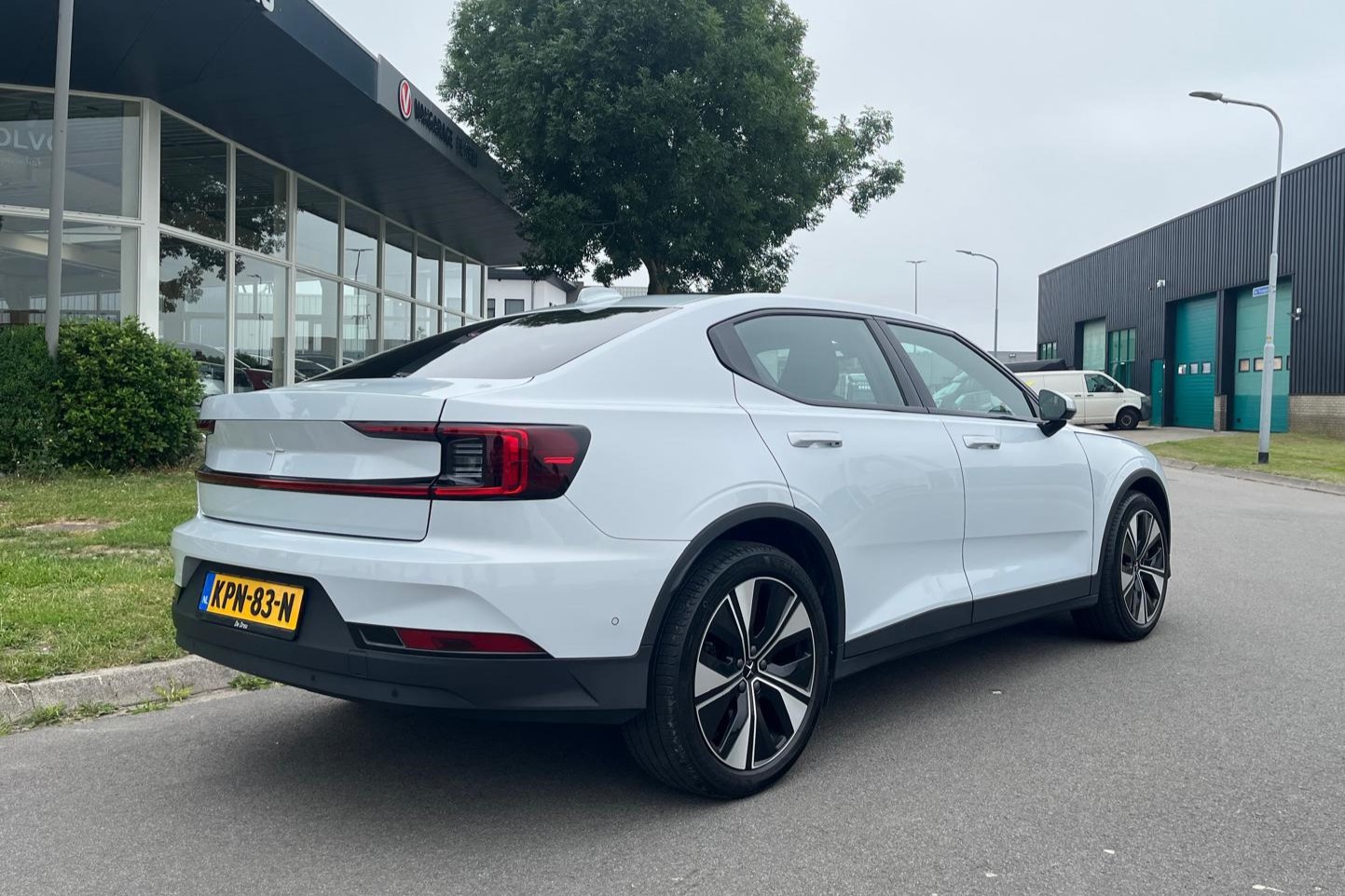 Foto van Polestar 2