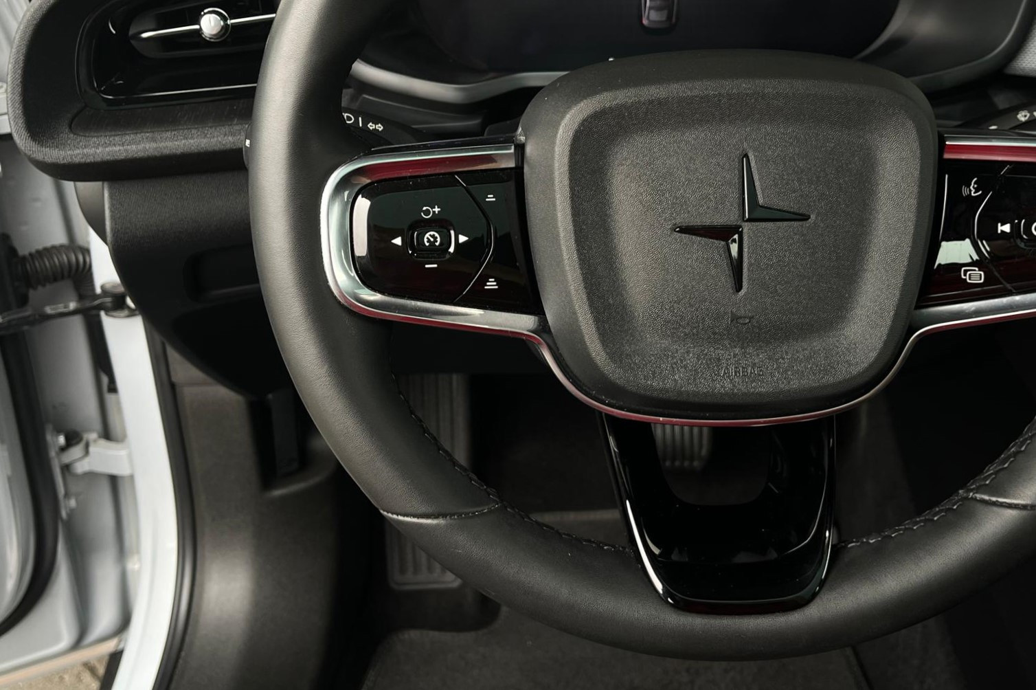 Foto van Polestar 2