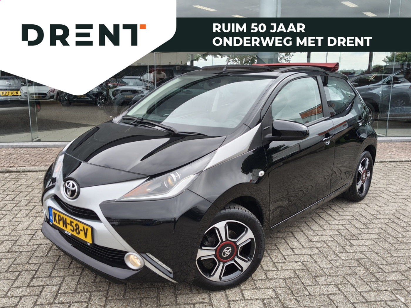 Toyota Toyota Aygo 1.0 VVT-i x-wave | El. Vouwdak | Achteruitrijcamera | El. Climat 2017 - voorkant