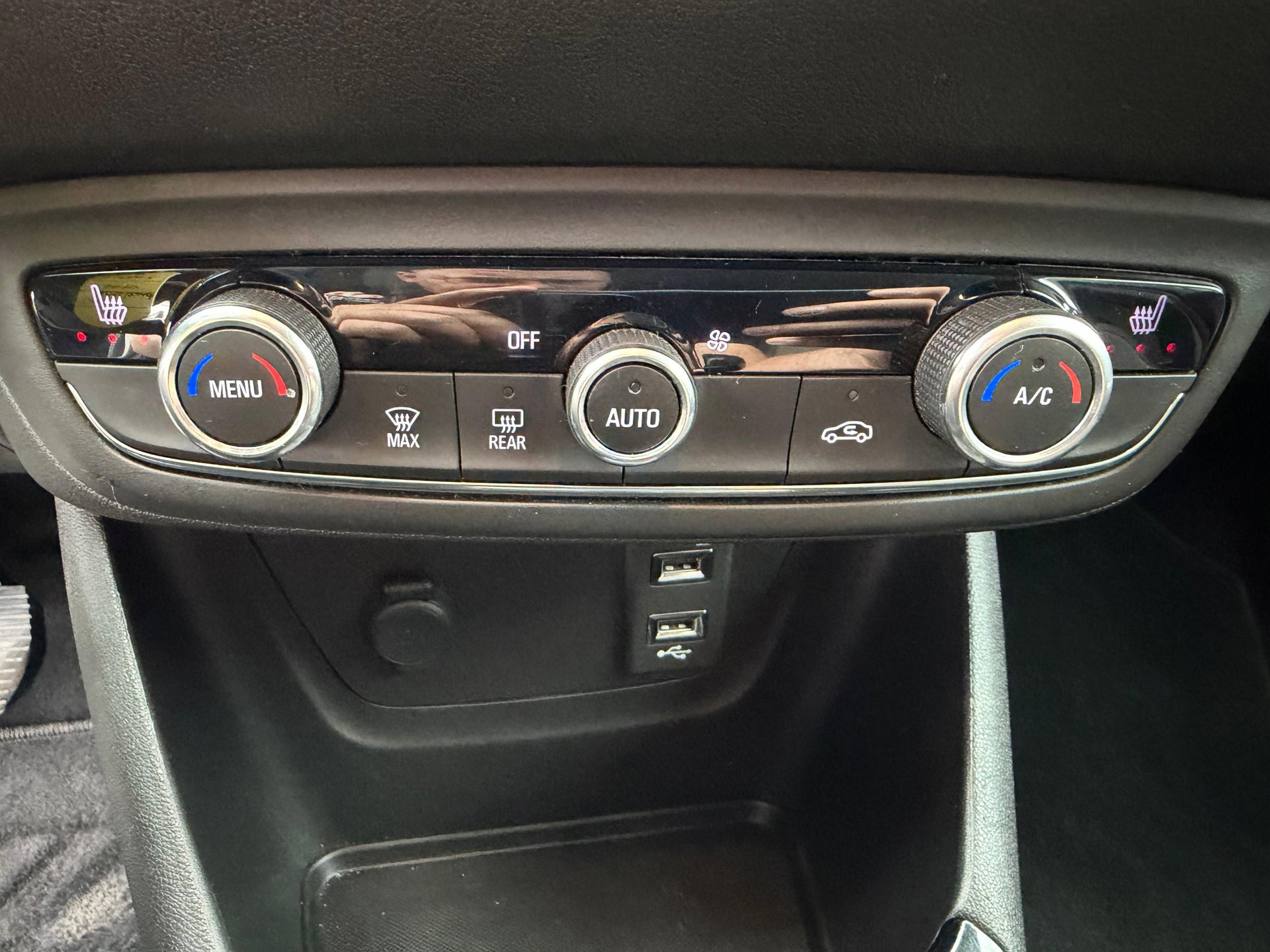 Foto van Opel Crossland X