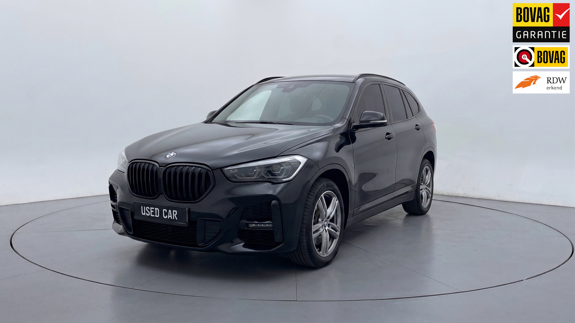 BMW X1 XDrive25e executive M-Sport | Trekhaak | Camera | Dealer onderhouden 2022 - voorkant