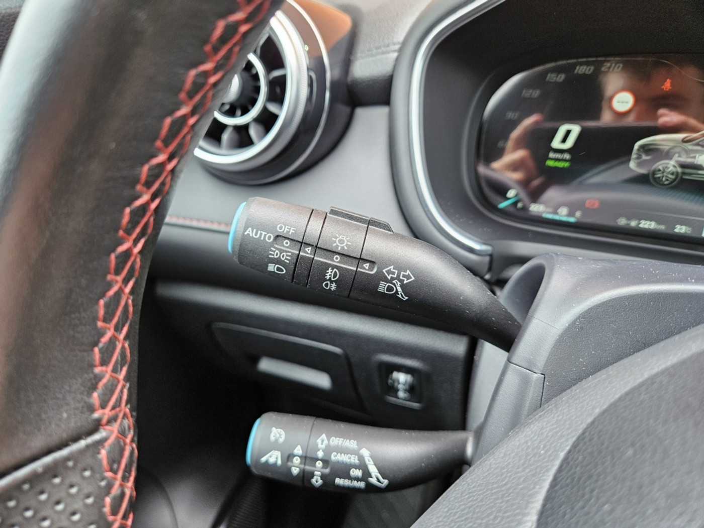 Foto van MG MG Ehs Plug-in Hybrid