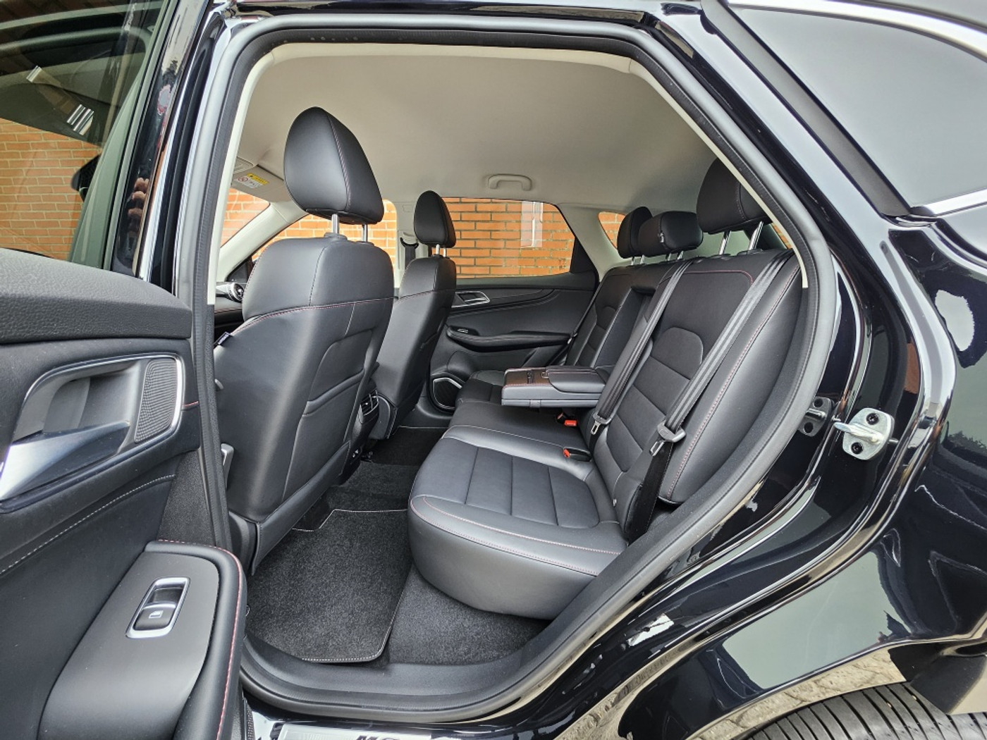Foto van MG MG Ehs Plug-in Hybrid