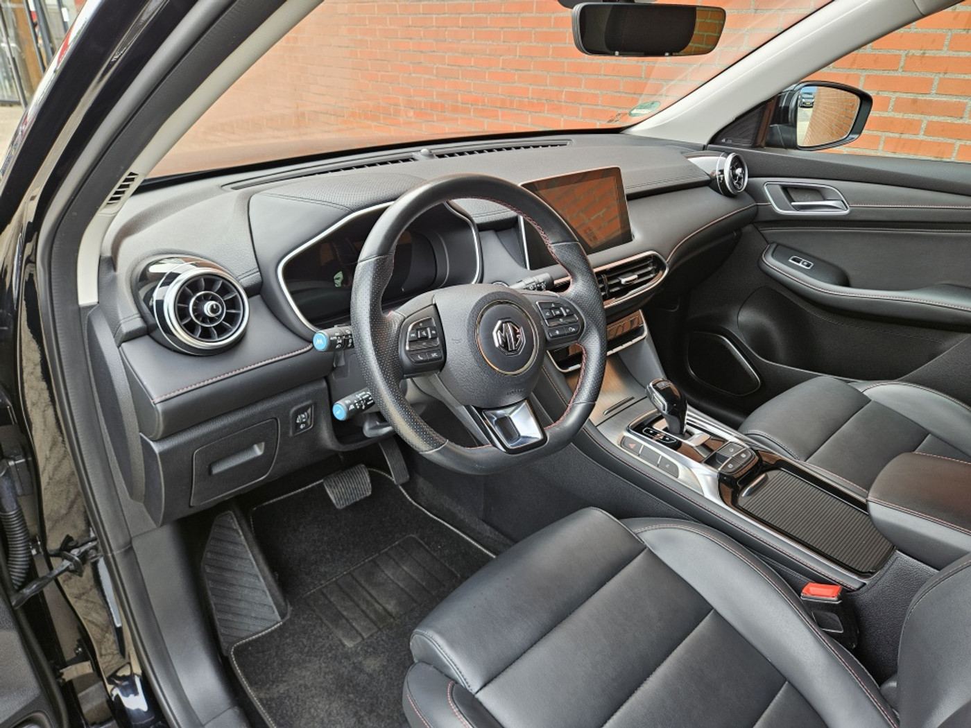 Foto van MG MG Ehs Plug-in Hybrid